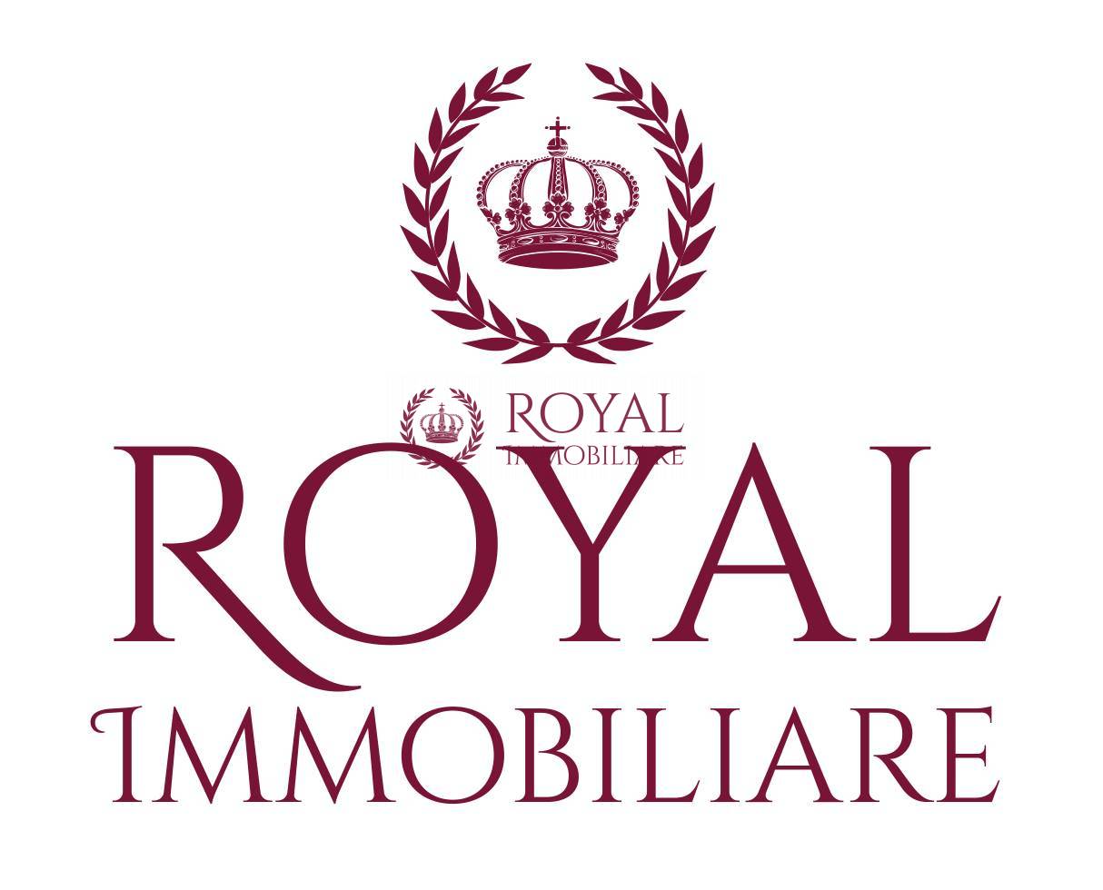 Locale commerciale in affitto a Livorno, Cavour