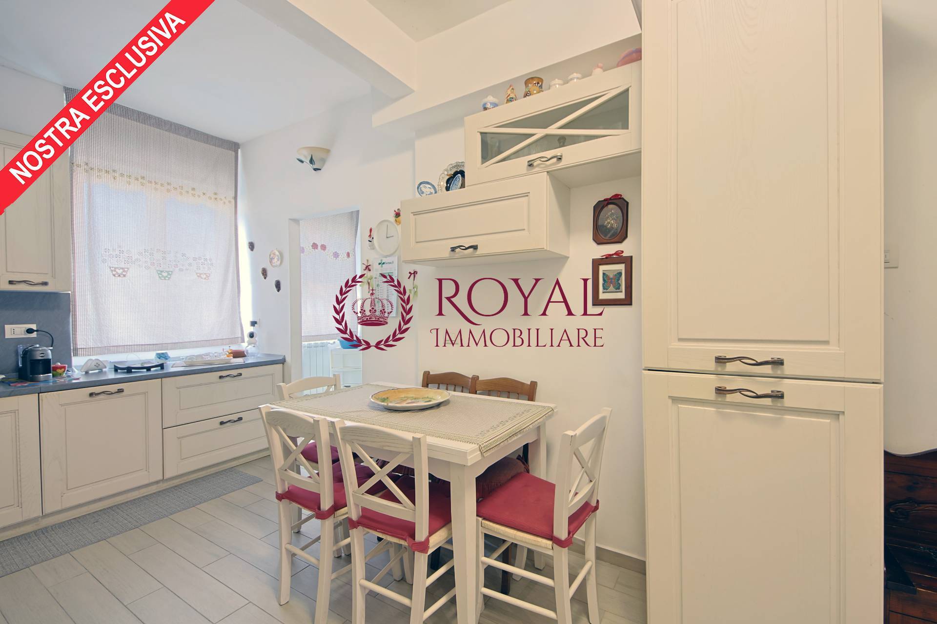 Appartamento in vendita a Livorno, Colline