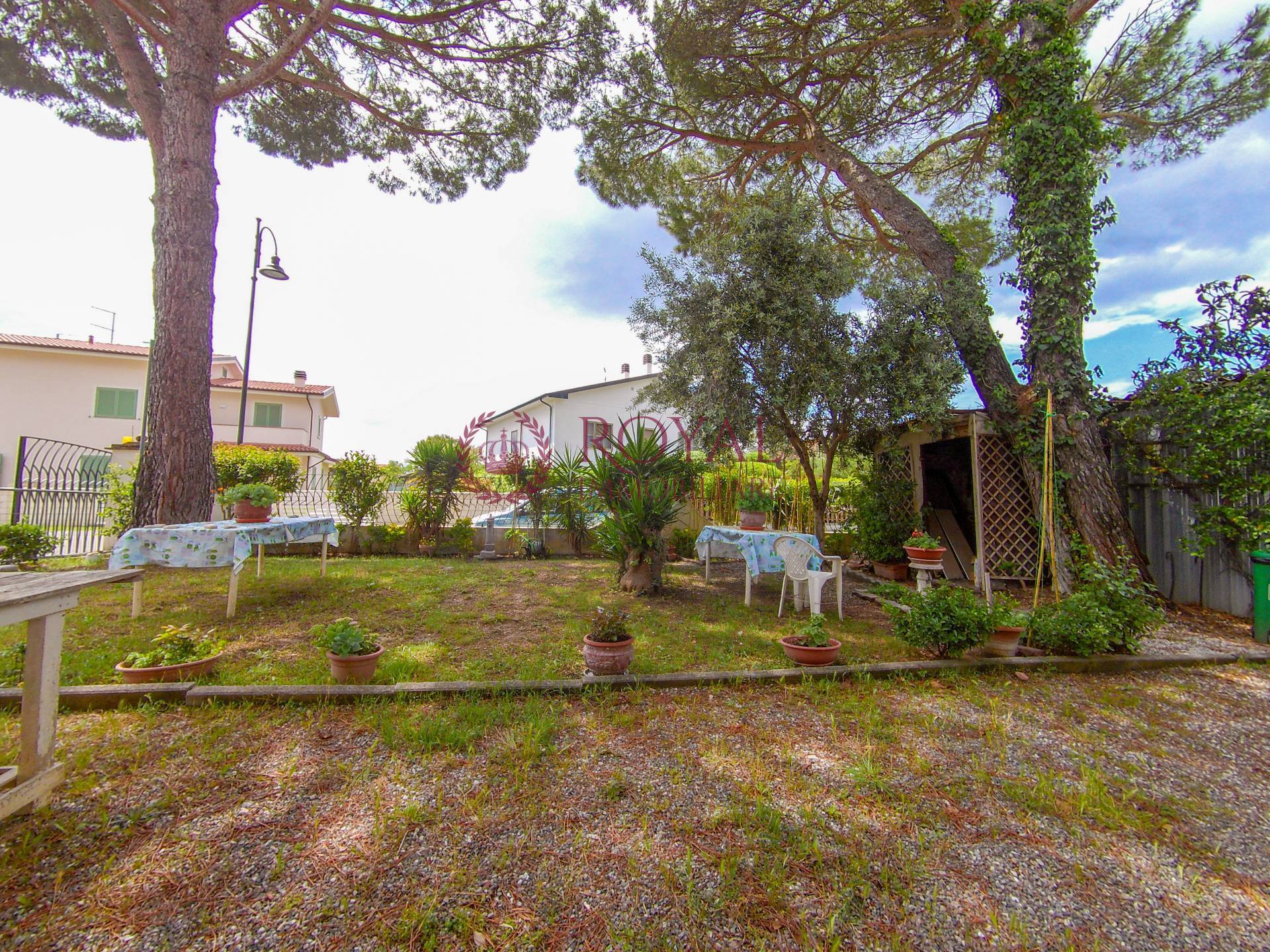Appartamento in vendita a Livorno, Collesalvetti