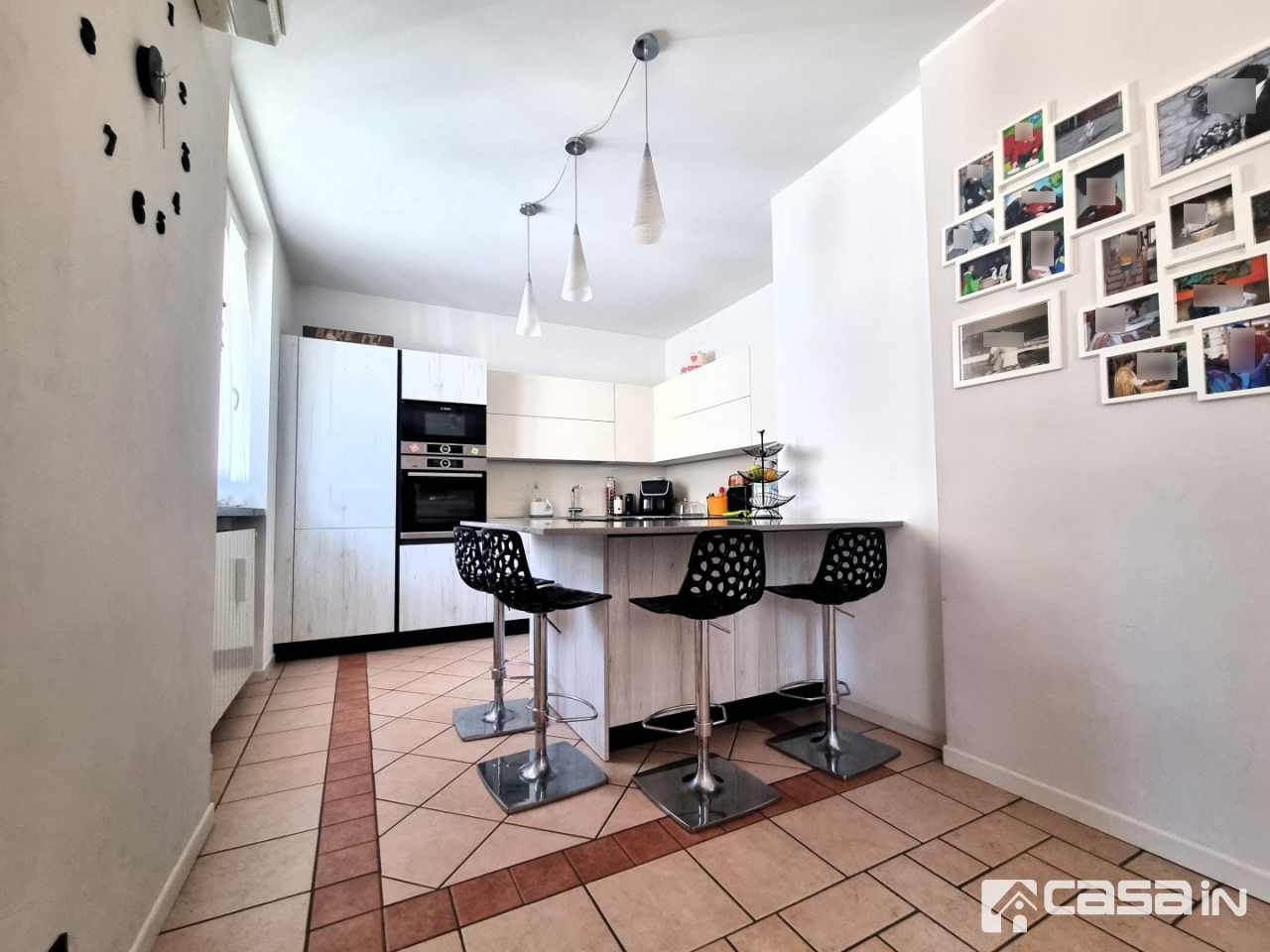 Casa indipendente ristrutturata in via xxv aprile, Suisio