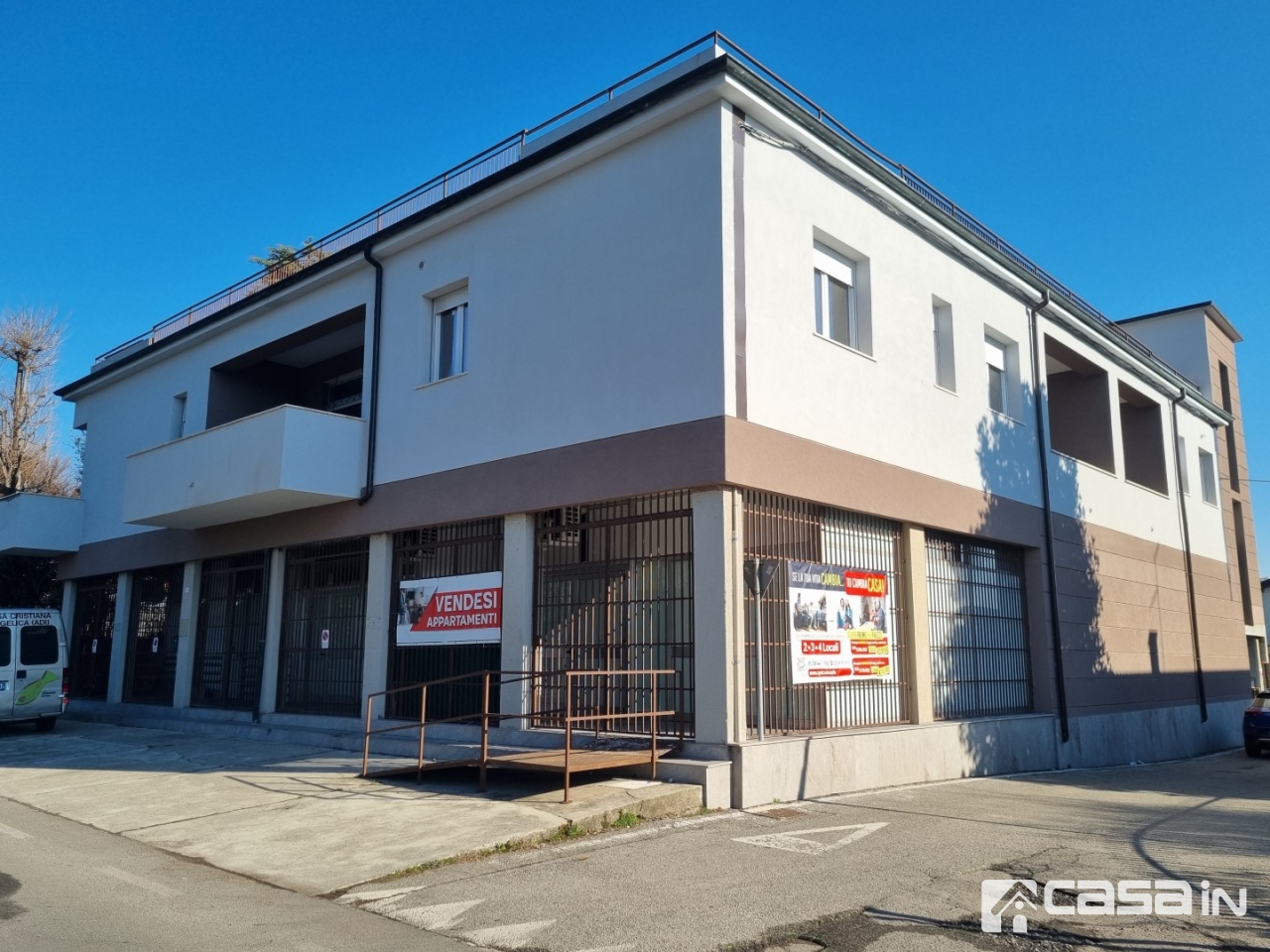 Quadrilocale con terrazzo in via crespi, Capriate San Gervasio