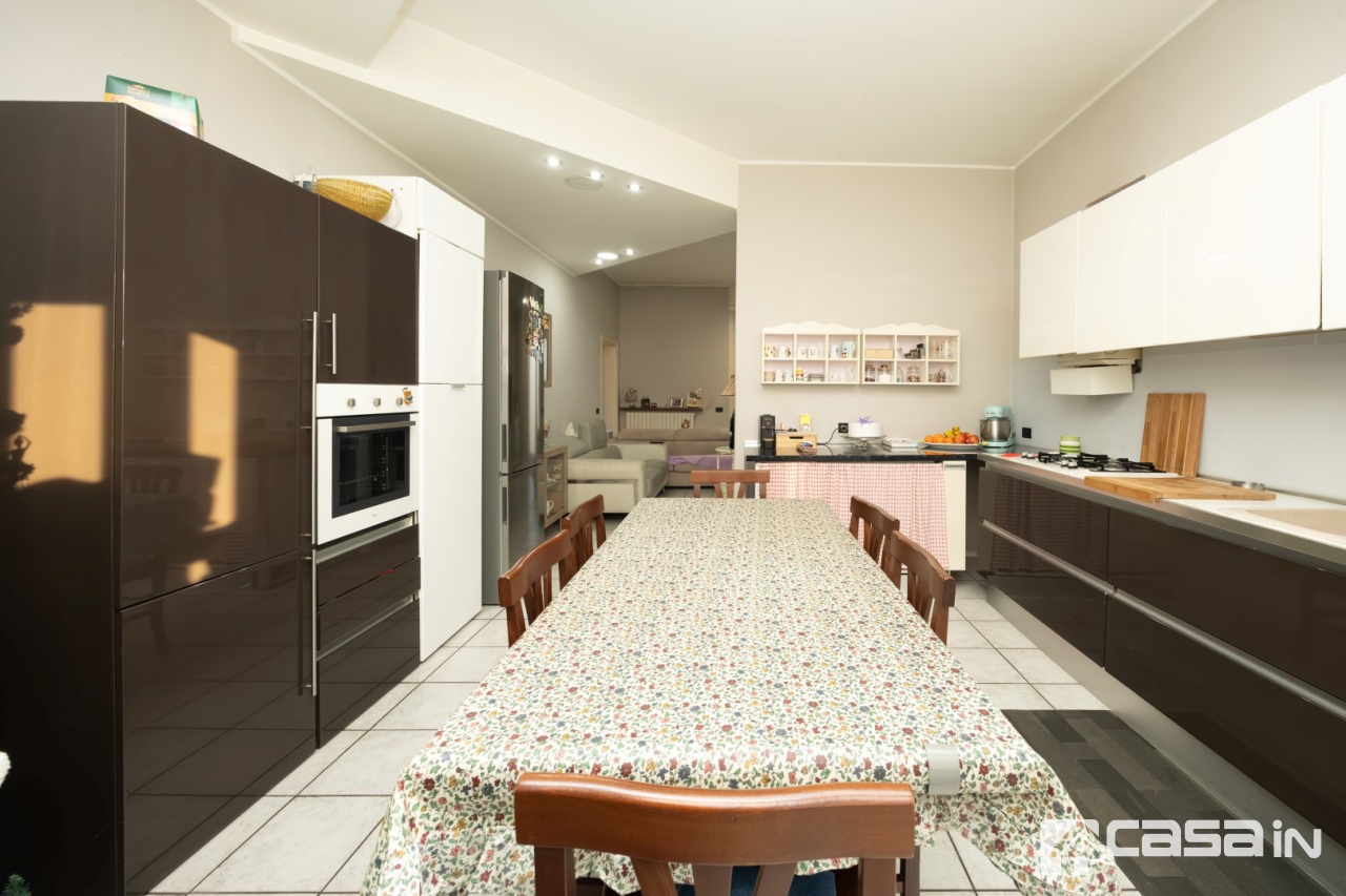 Casa indipendente con giardino in via guglielmo marconi, Capriate San Gervasio