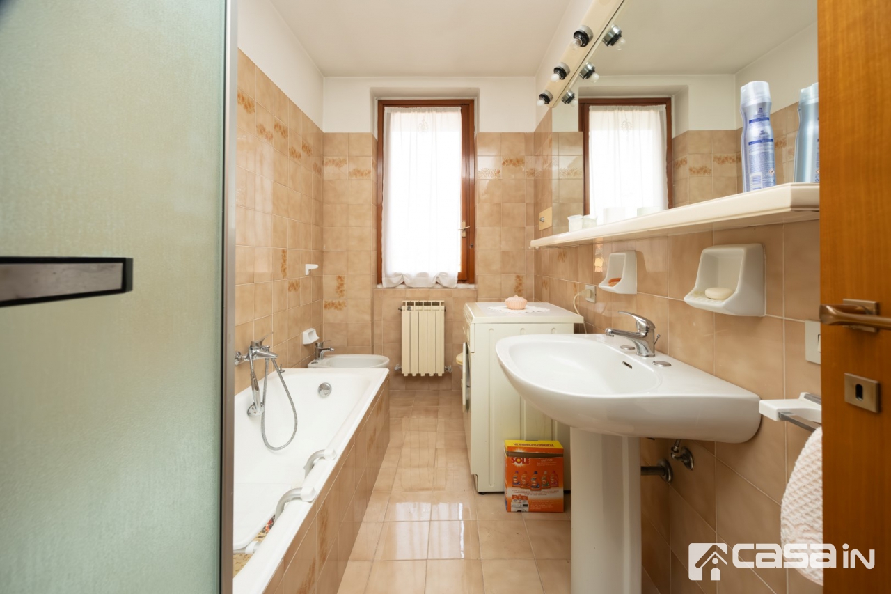 Trilocale in vendita in via vittorio veneto, Capriate San Gervasio