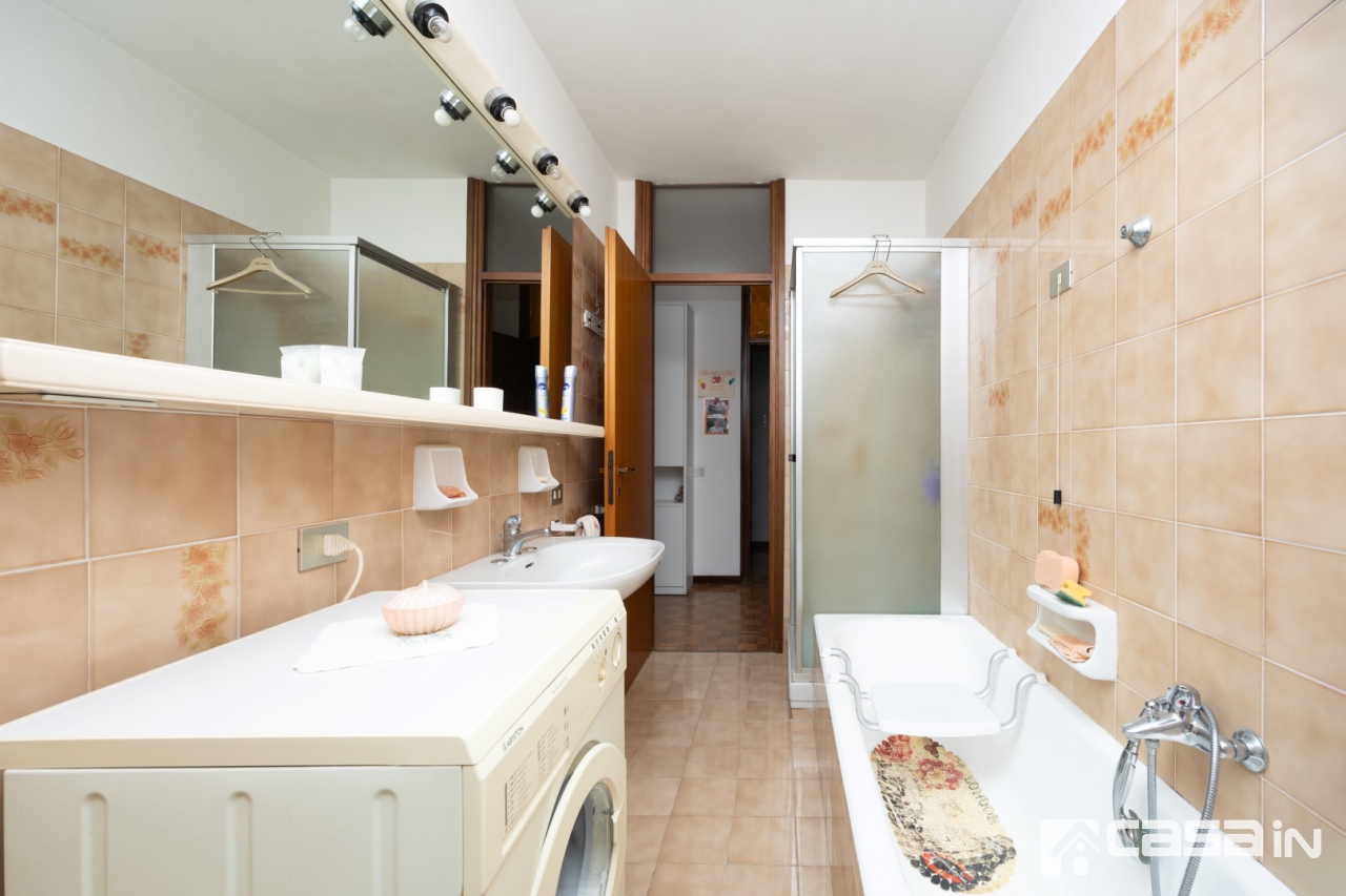 Trilocale in vendita in via vittorio veneto, Capriate San Gervasio