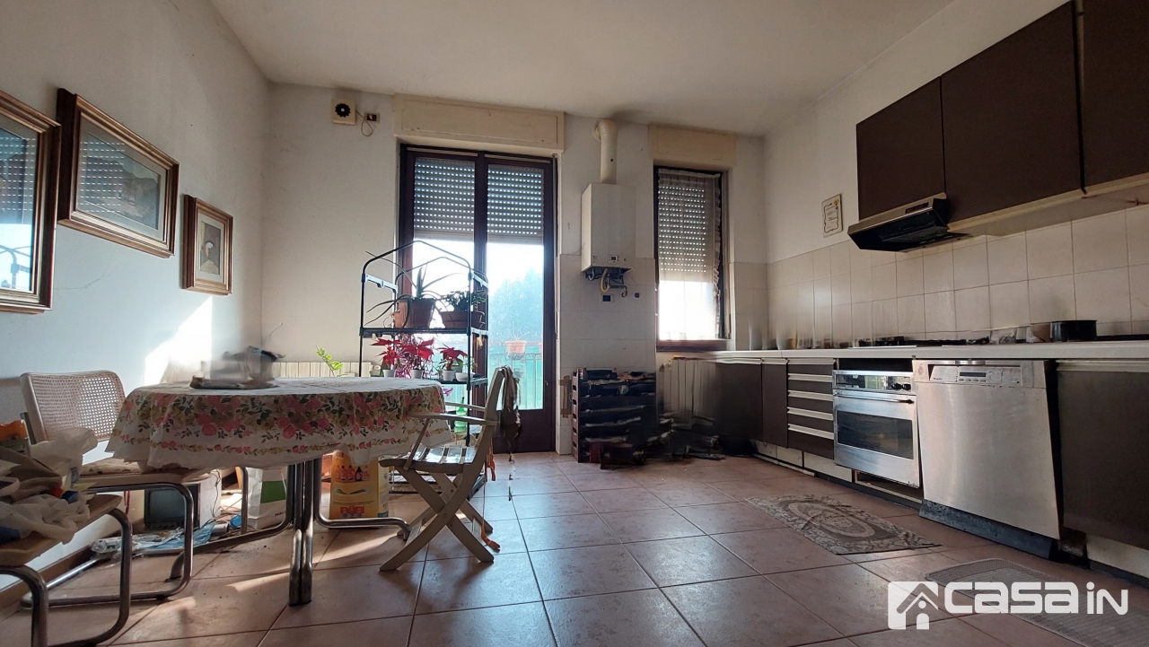 Trilocale con terrazzo in viale della vittoria, Vaprio d'Adda