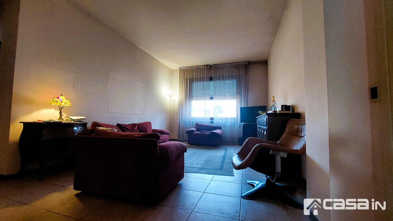 Trilocale con terrazzo in viale della vittoria, Vaprio d'Adda