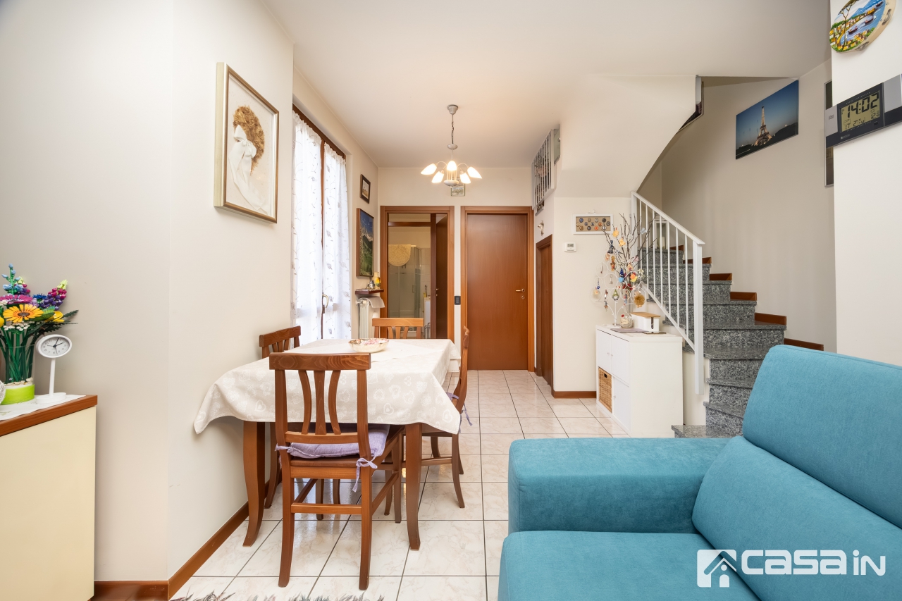 Trilocale con giardino in via marconi, Vaprio d'Adda