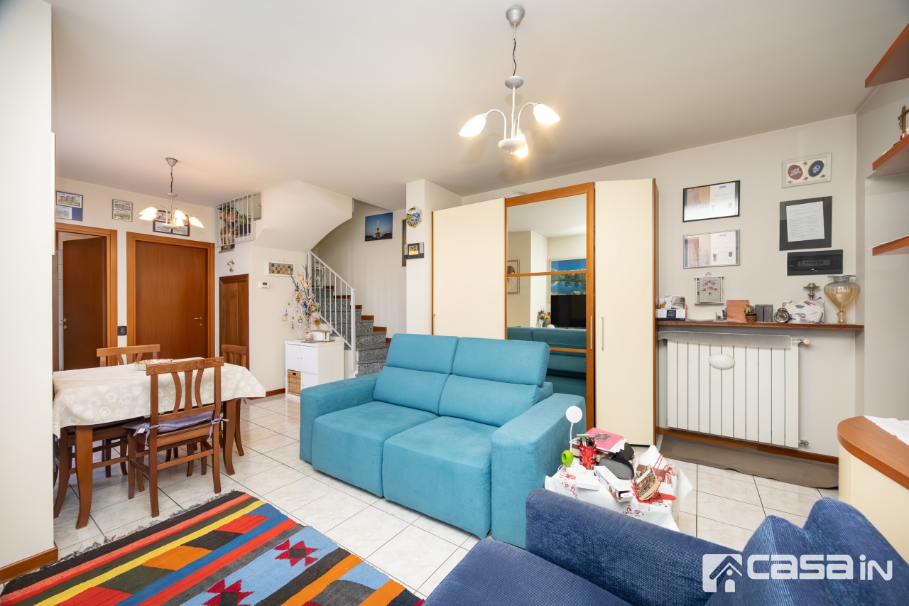 Trilocale con giardino in via marconi, Vaprio d'Adda