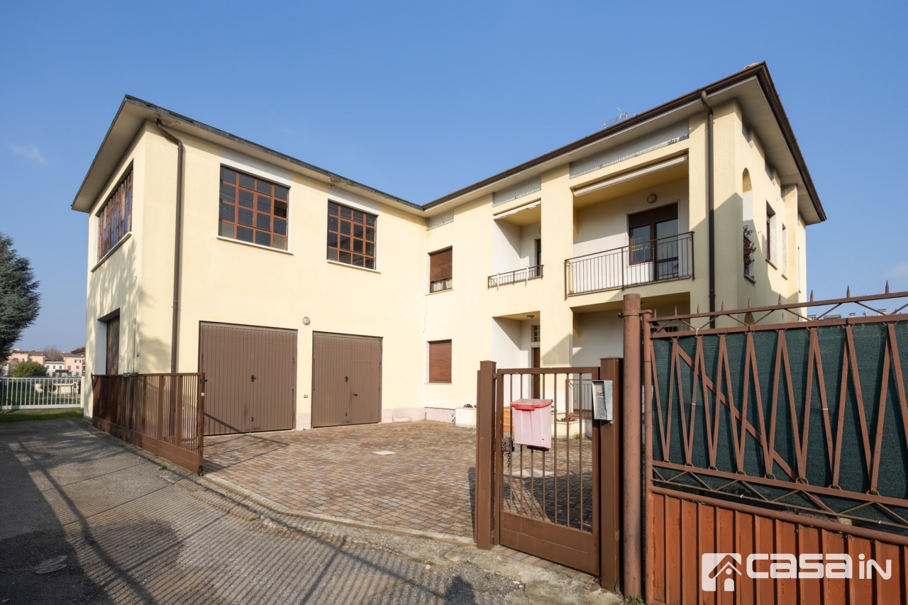 Casa indipendente con giardino in via pozzo, Vaprio d'Adda