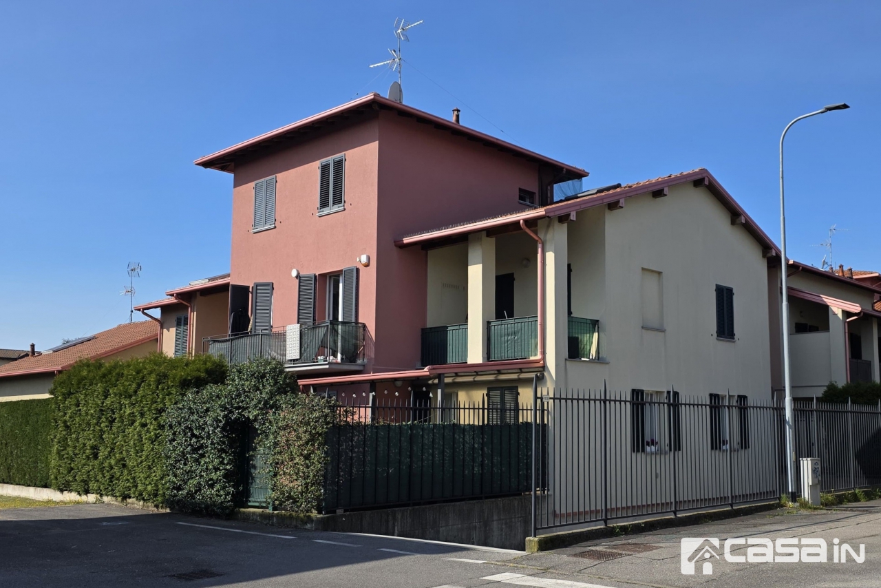 Bilocale in vendita in via repubblica cisalpina, Vaprio d'Adda