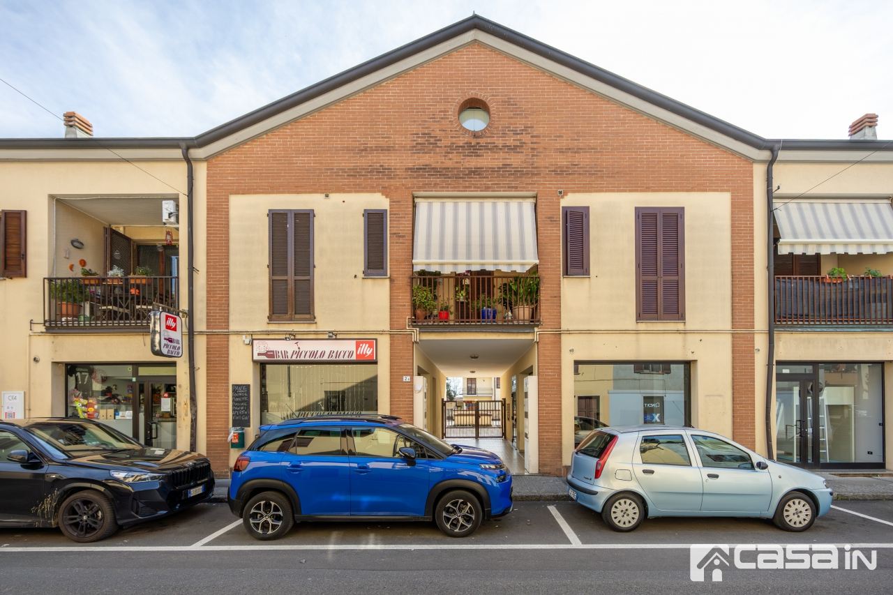 Quadrilocale con box doppio in via g.carducci, Pozzo d'Adda