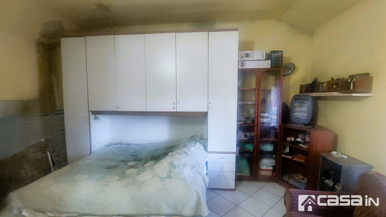 Monolocale da ristrutturare in via stampa soncino, Vaprio d'Adda