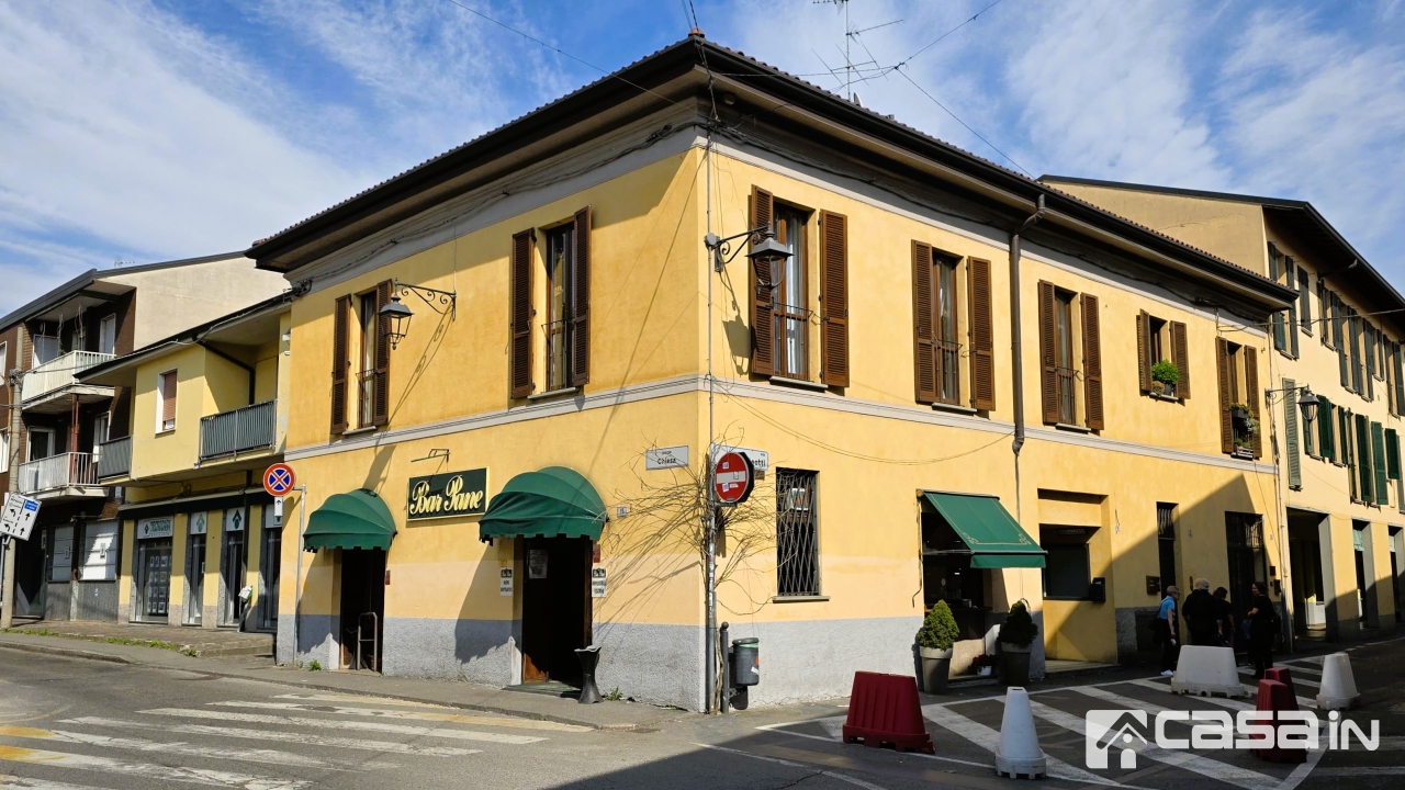 Negozio in vendita in via giacomo matteotti, Vaprio d'Adda