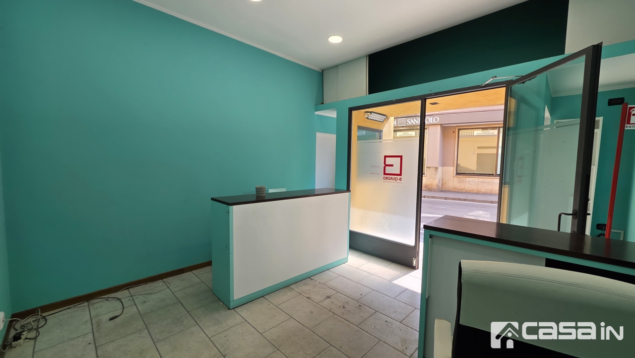 Negozio in vendita in via giacomo matteotti, Vaprio d'Adda