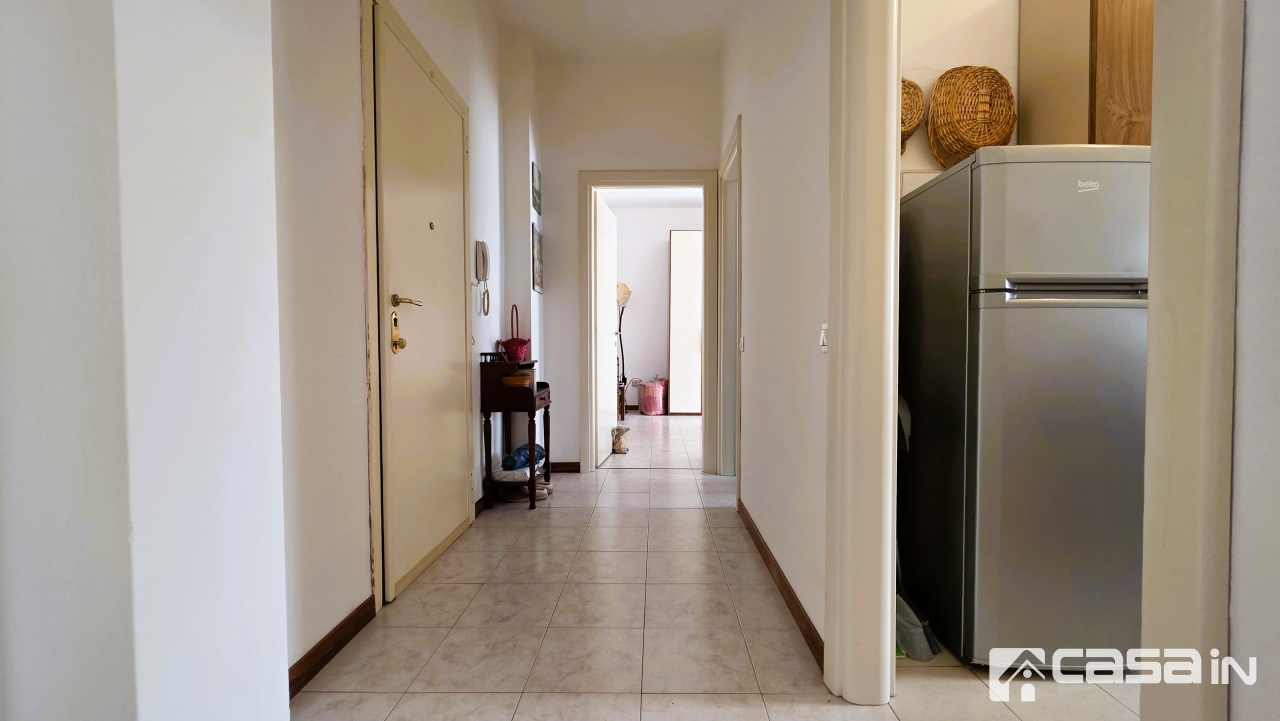 Bilocale con box in via pascoli, Vaprio d'Adda