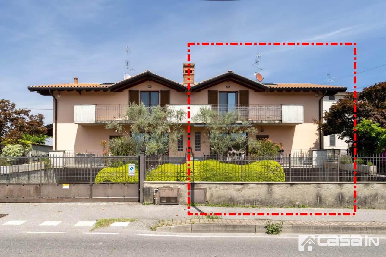 Villa con giardino in via emilio brasca, Trezzo sull'Adda