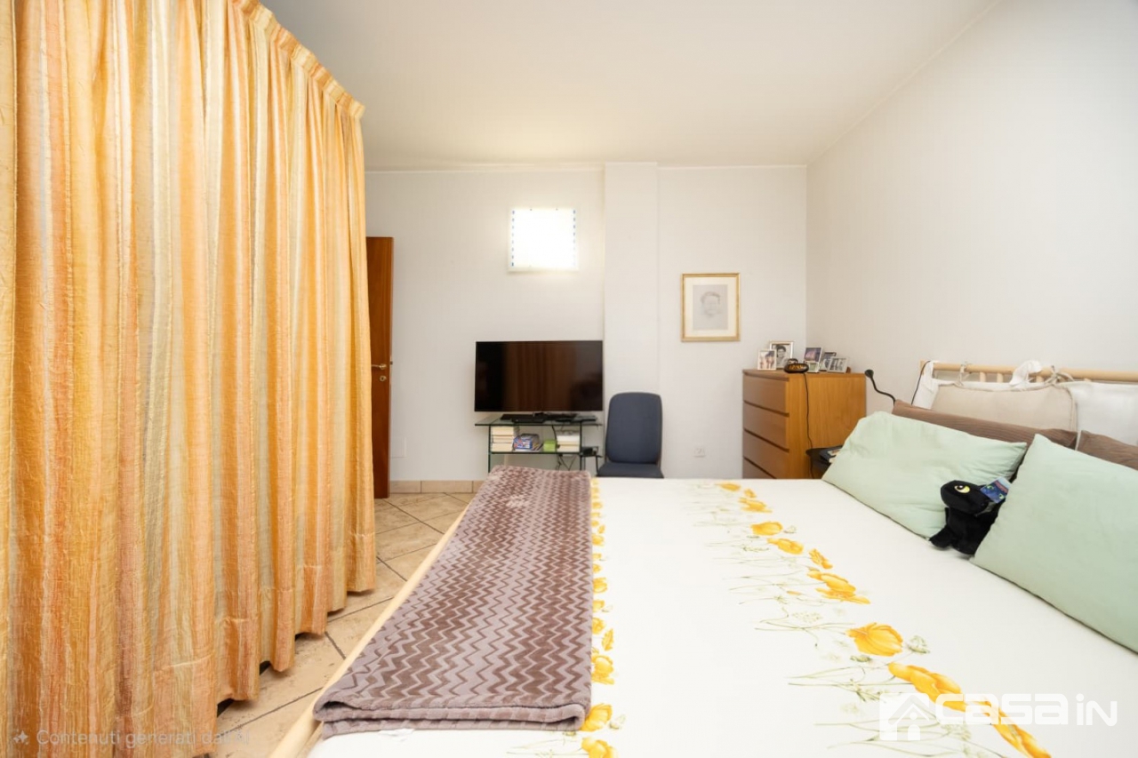 Villa con giardino in via emilio brasca, Trezzo sull'Adda