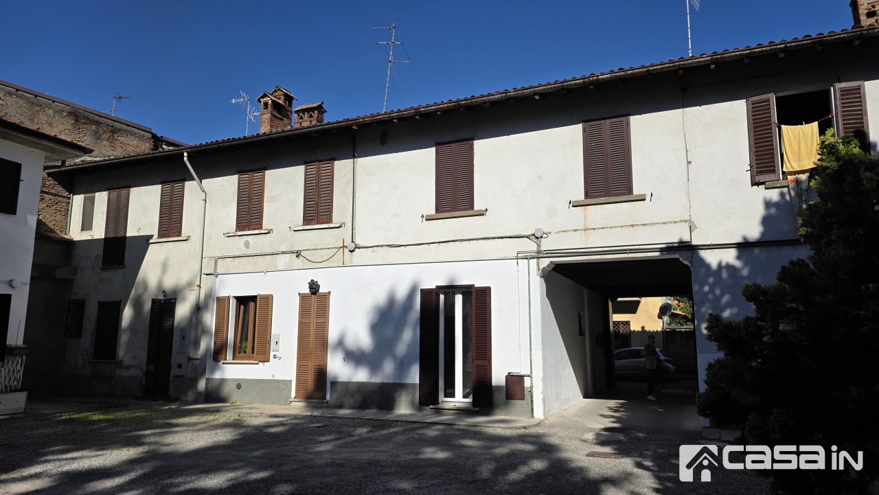 Trilocale ristrutturato in via xxi febbraio, Vaprio d'Adda