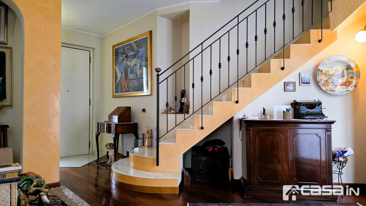 Casa indipendente con terrazzo in via xi febbraio, Trezzo sull'Adda