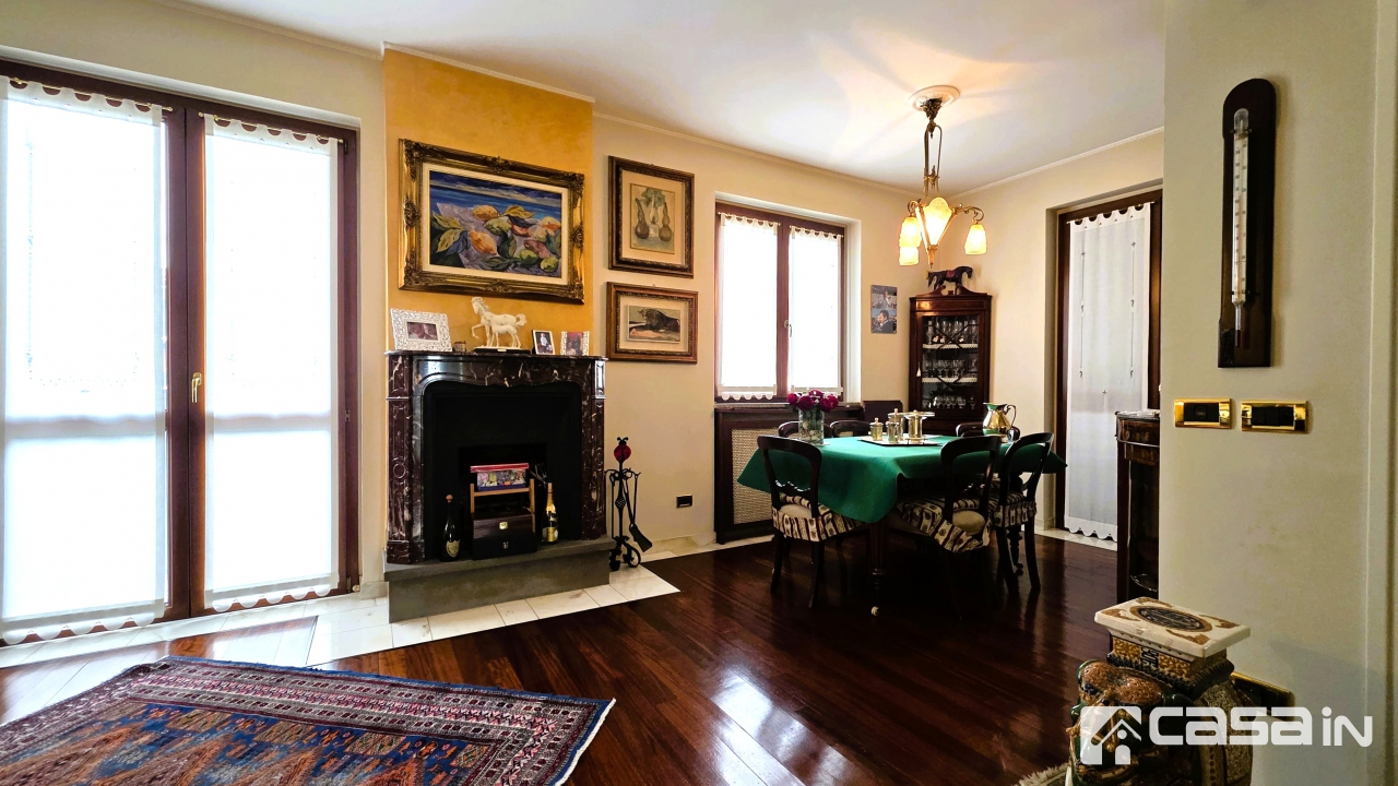 Casa indipendente con terrazzo in via xi febbraio, Trezzo sull'Adda