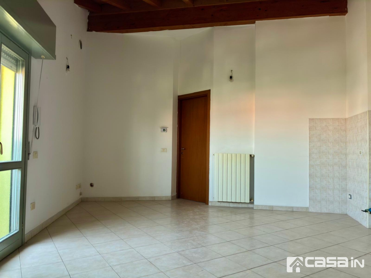 Trilocale con terrazzo in via galileo galilei, Pozzo d'Adda