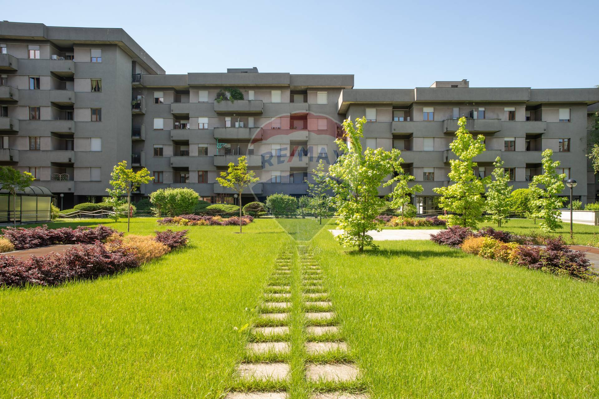 Appartamento con terrazzo, Como borghi