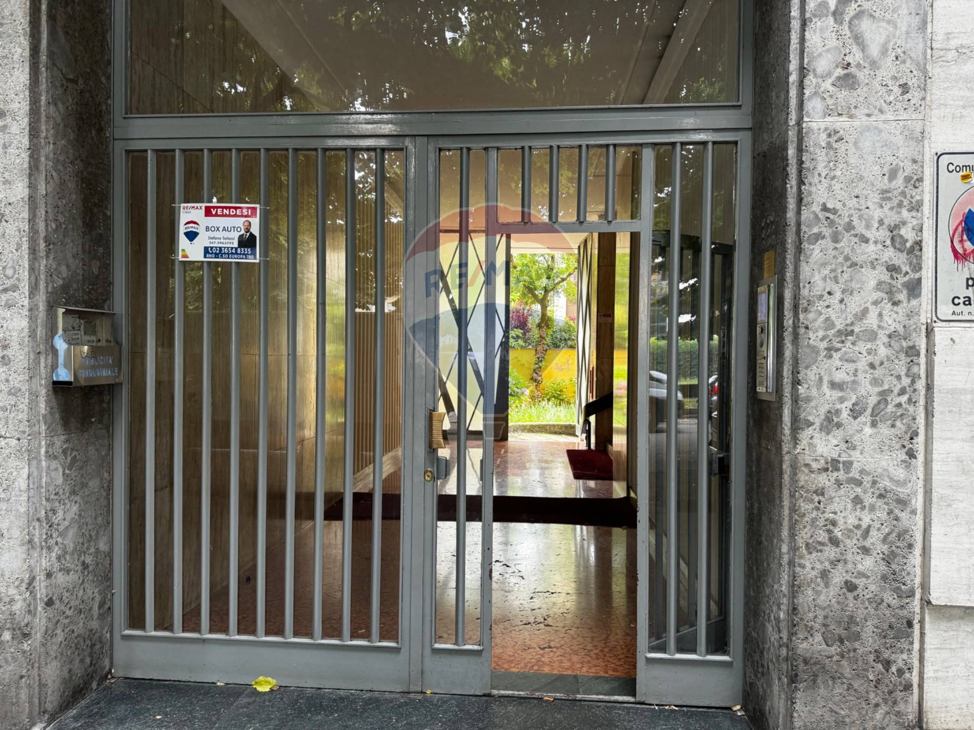 Box/Garage 12mq in vendita, Milano de angeli