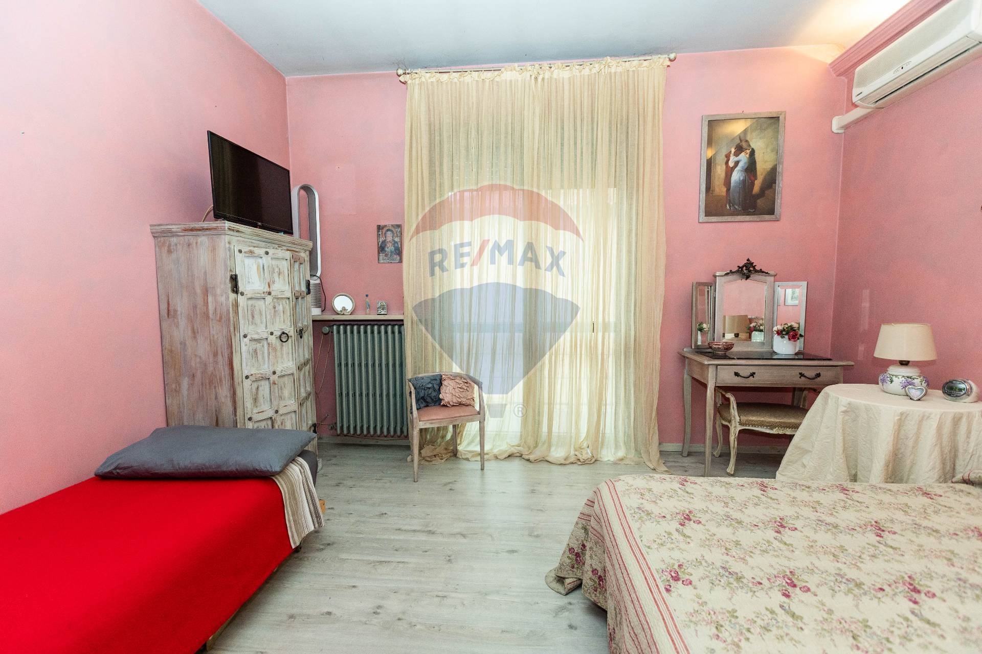 Casa Semindipendente in vendita a Arluno, Zona Orologio