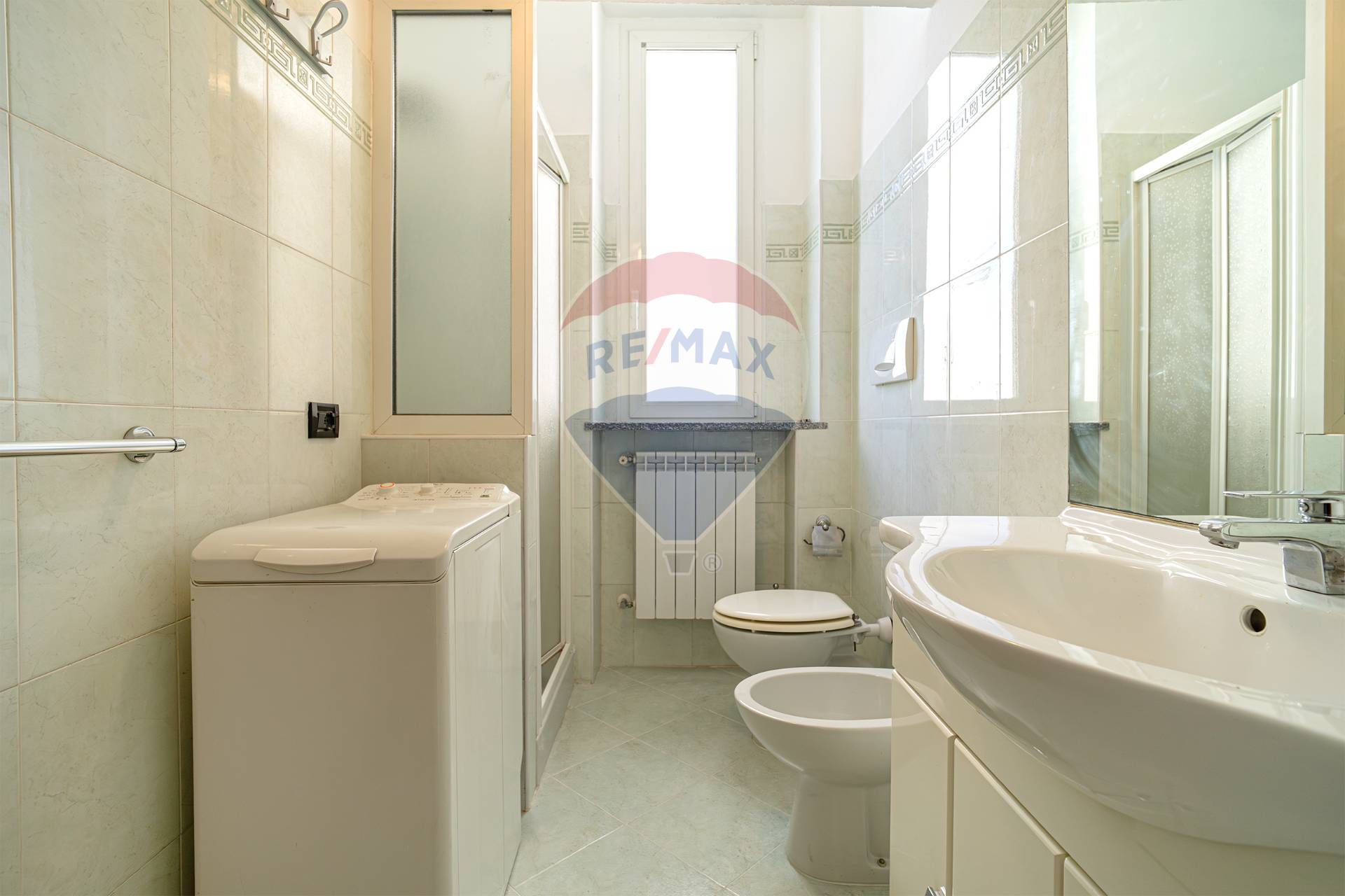 Appartamento in affitto a Rho, Zona San Carlo