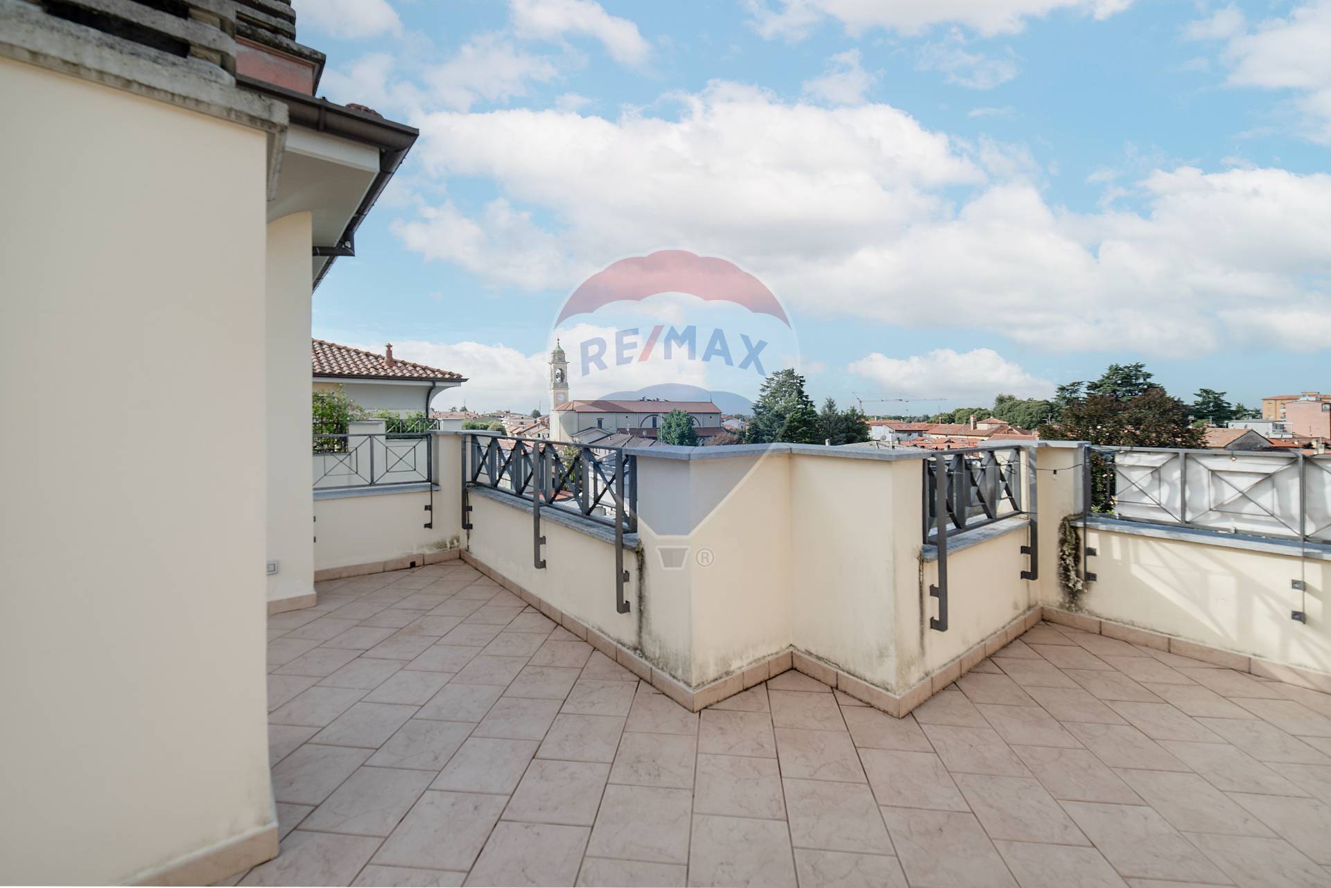 Appartamento in vendita a Cambiago