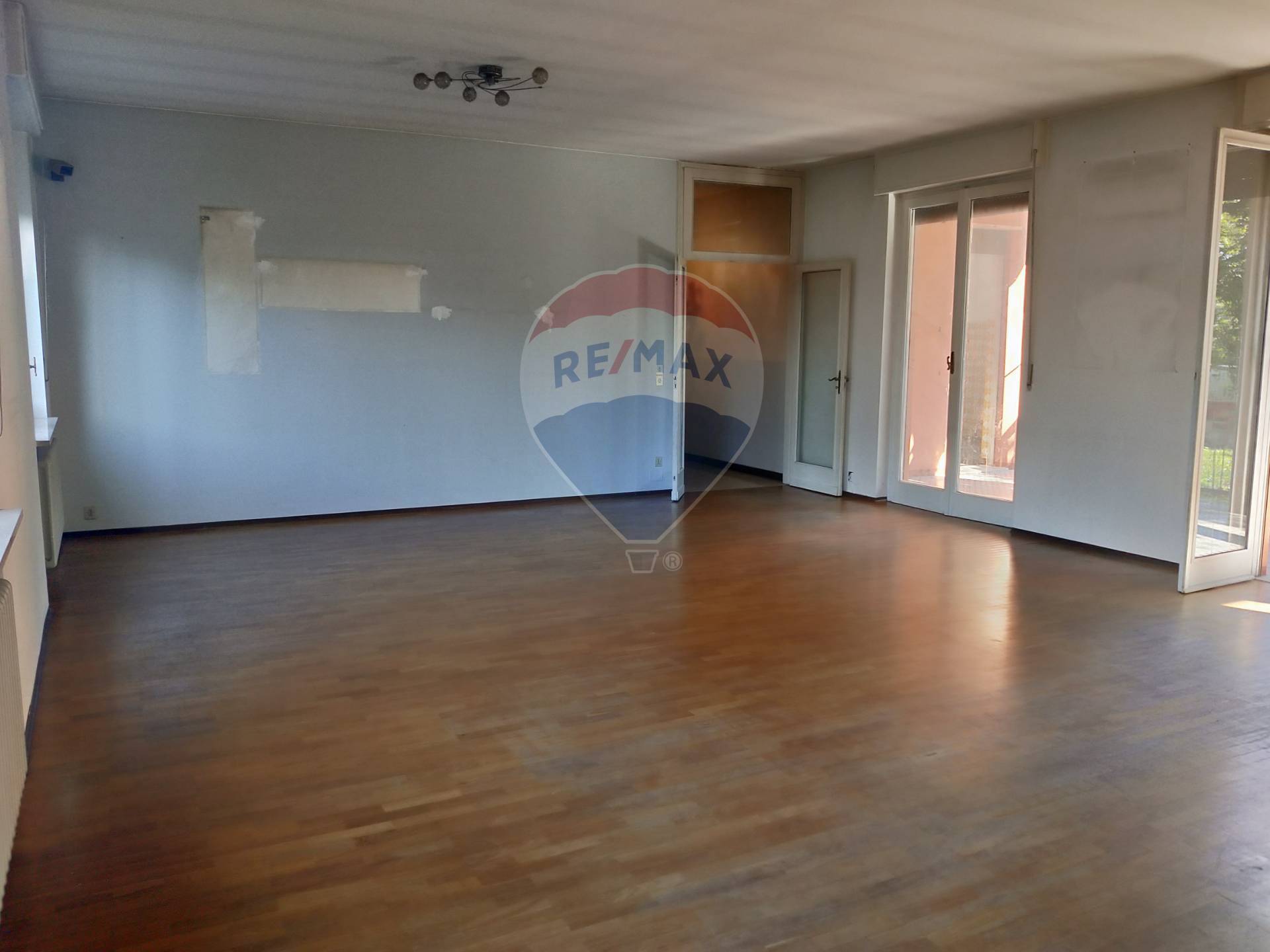 Villa singola in vendita a Benna