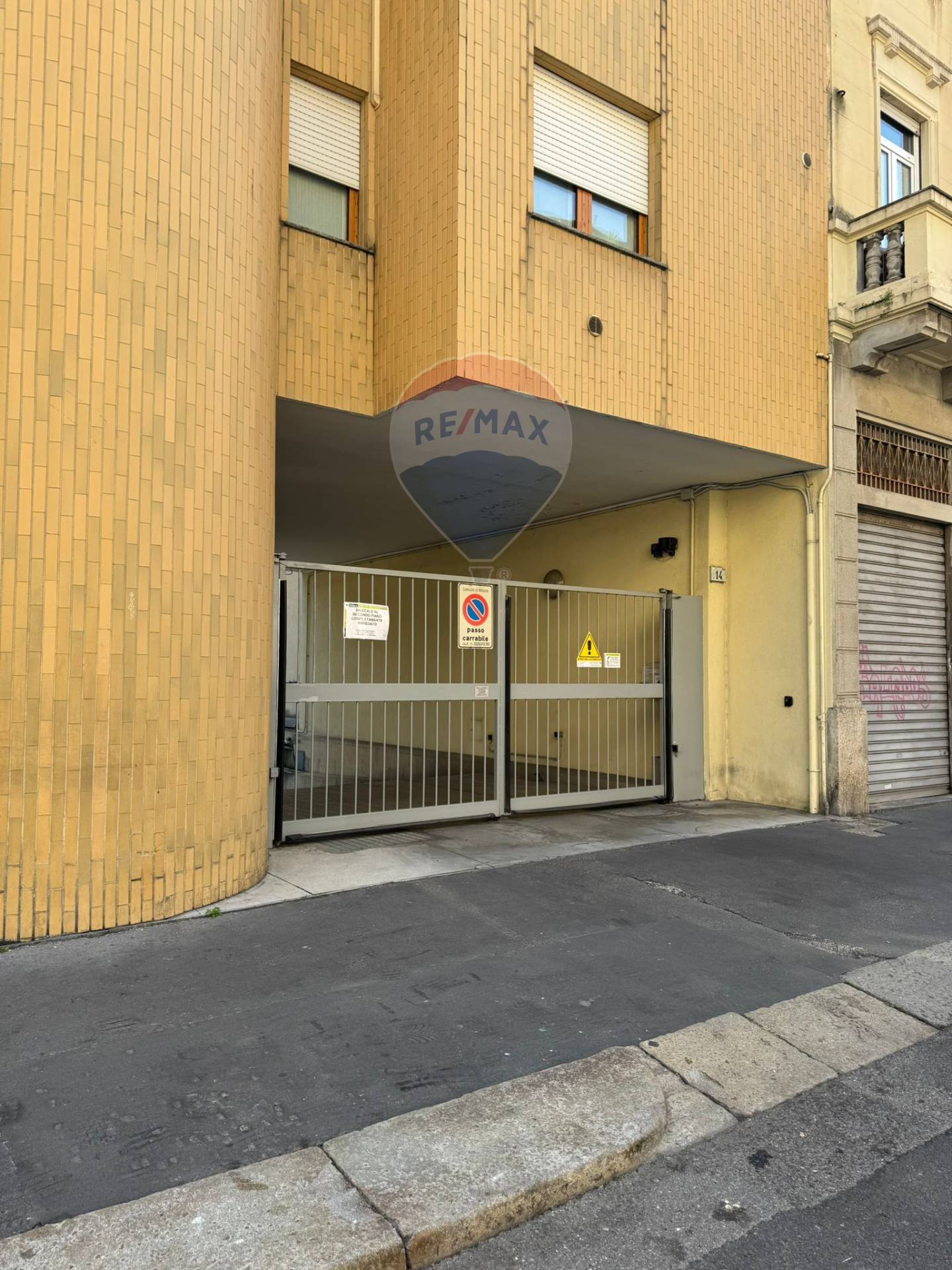 Garage/Box in vendita a Milano, Cenisio