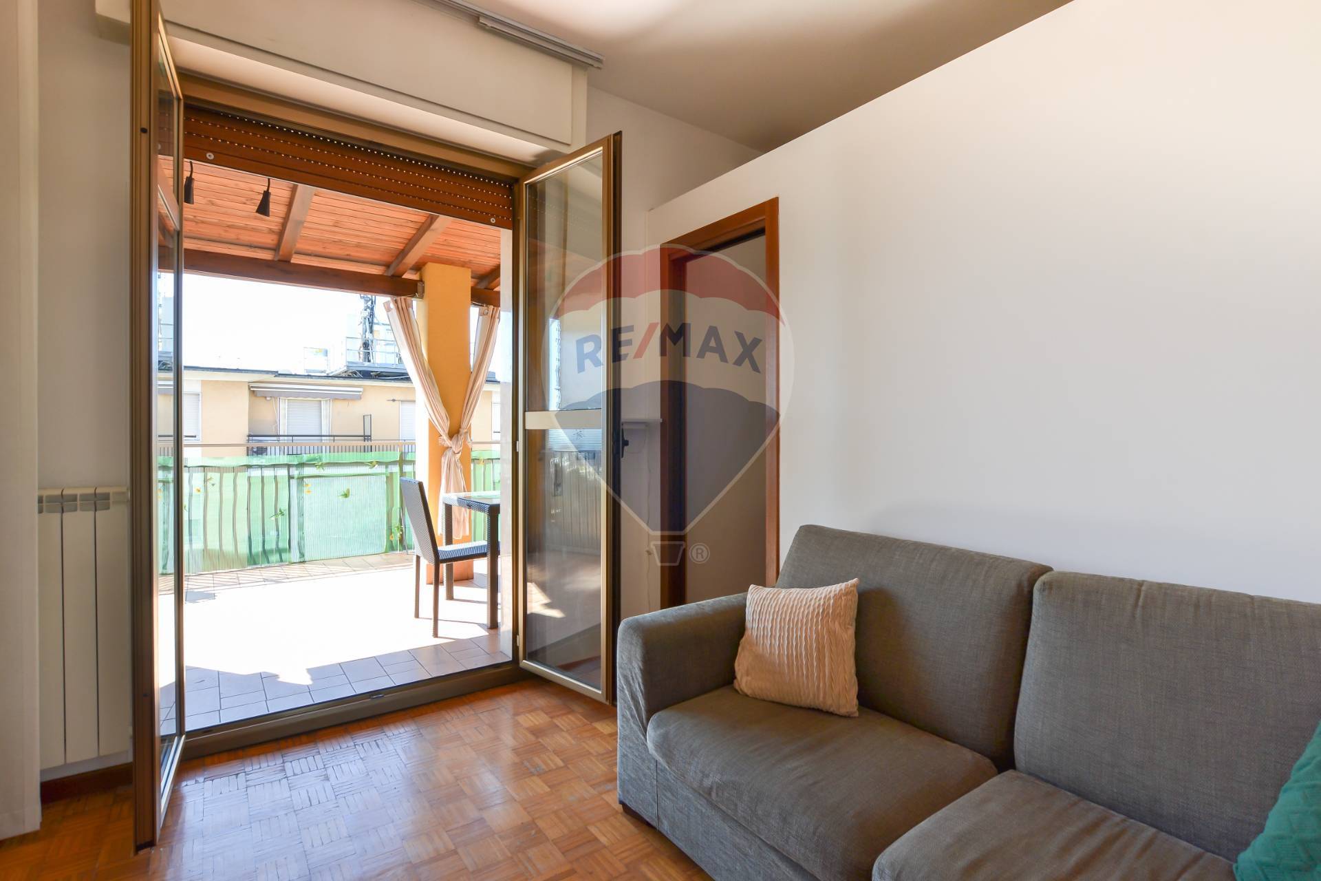 Appartamento in affitto a Lainate