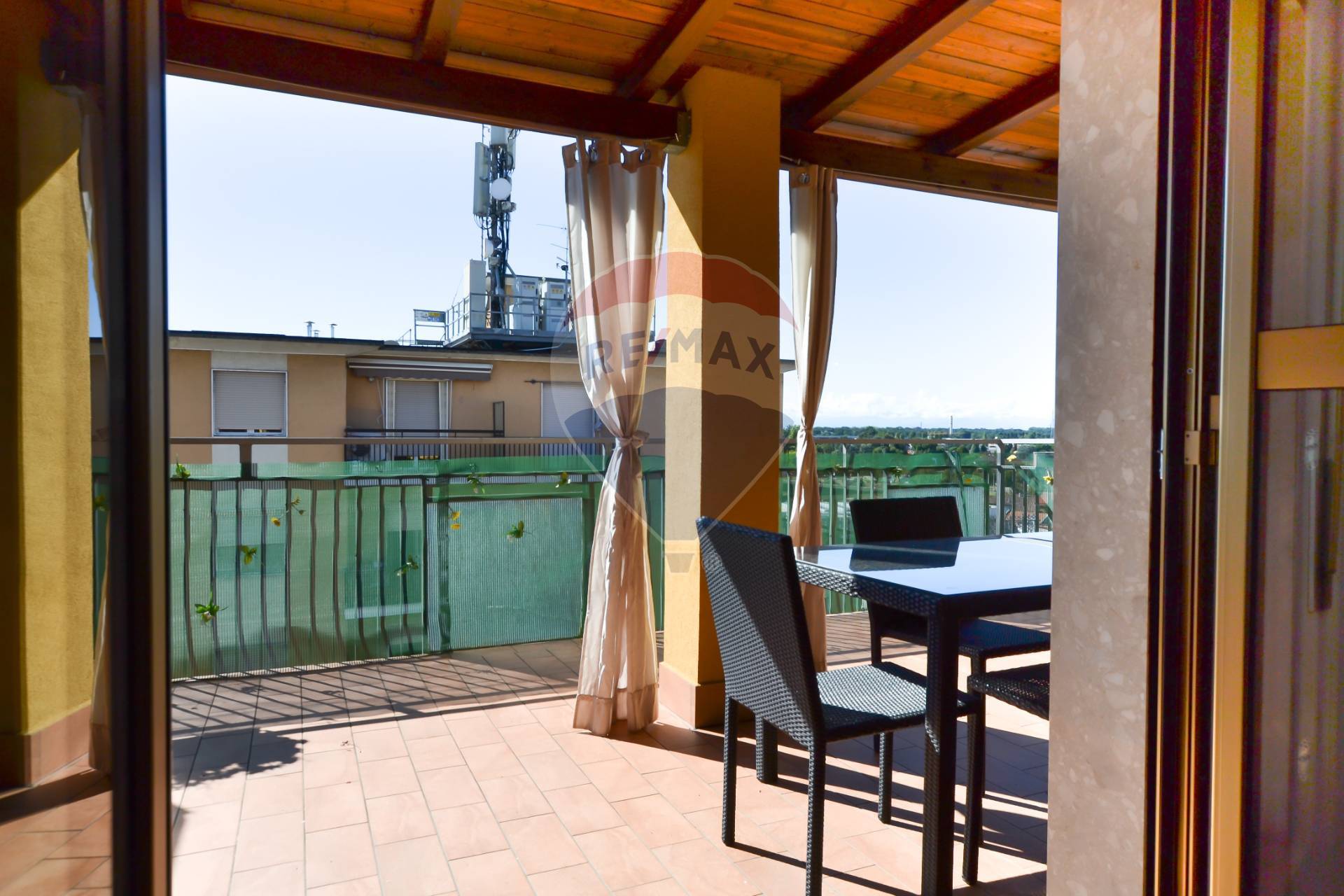 Appartamento in affitto a Lainate