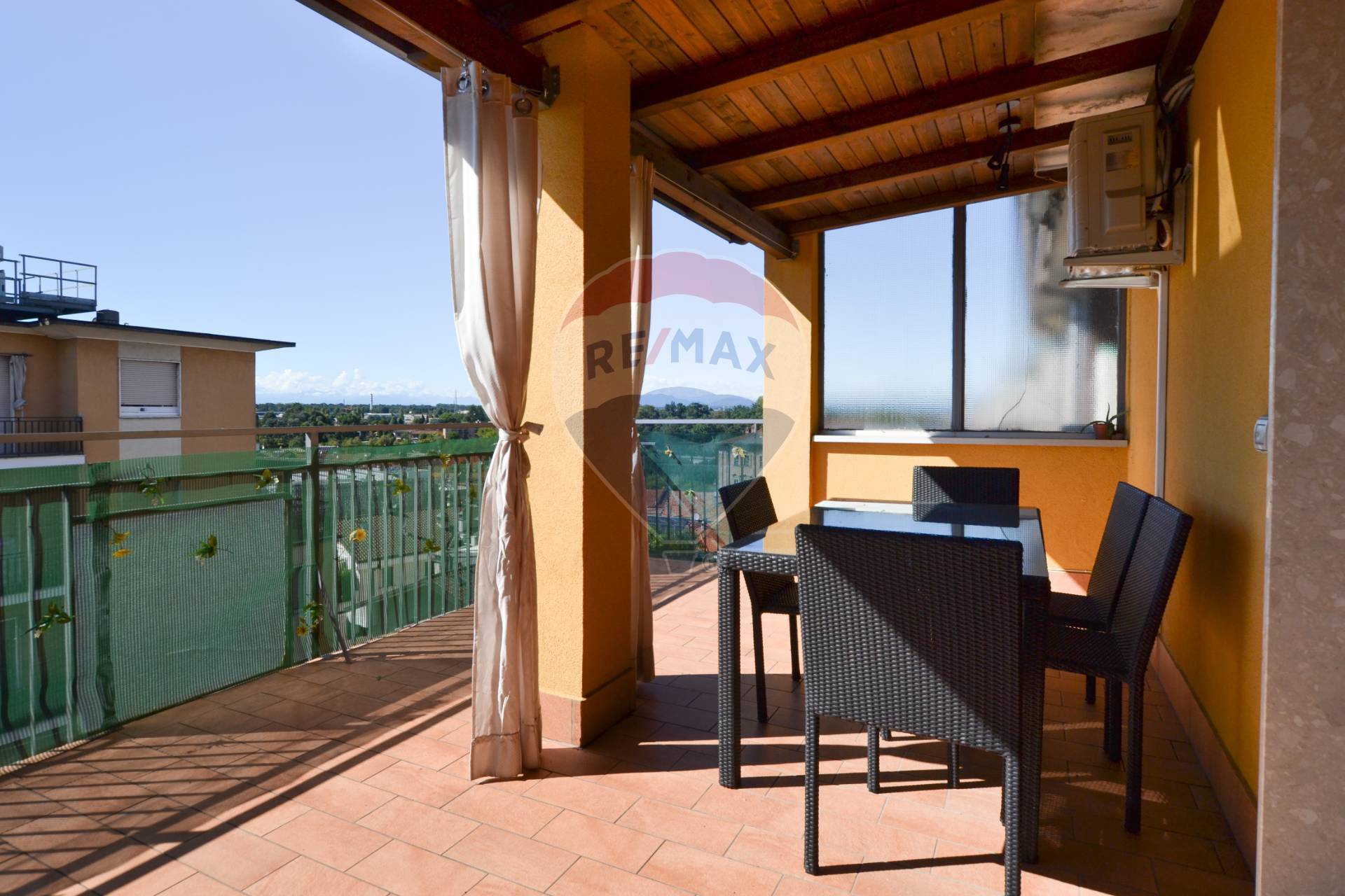 Appartamento in affitto a Lainate