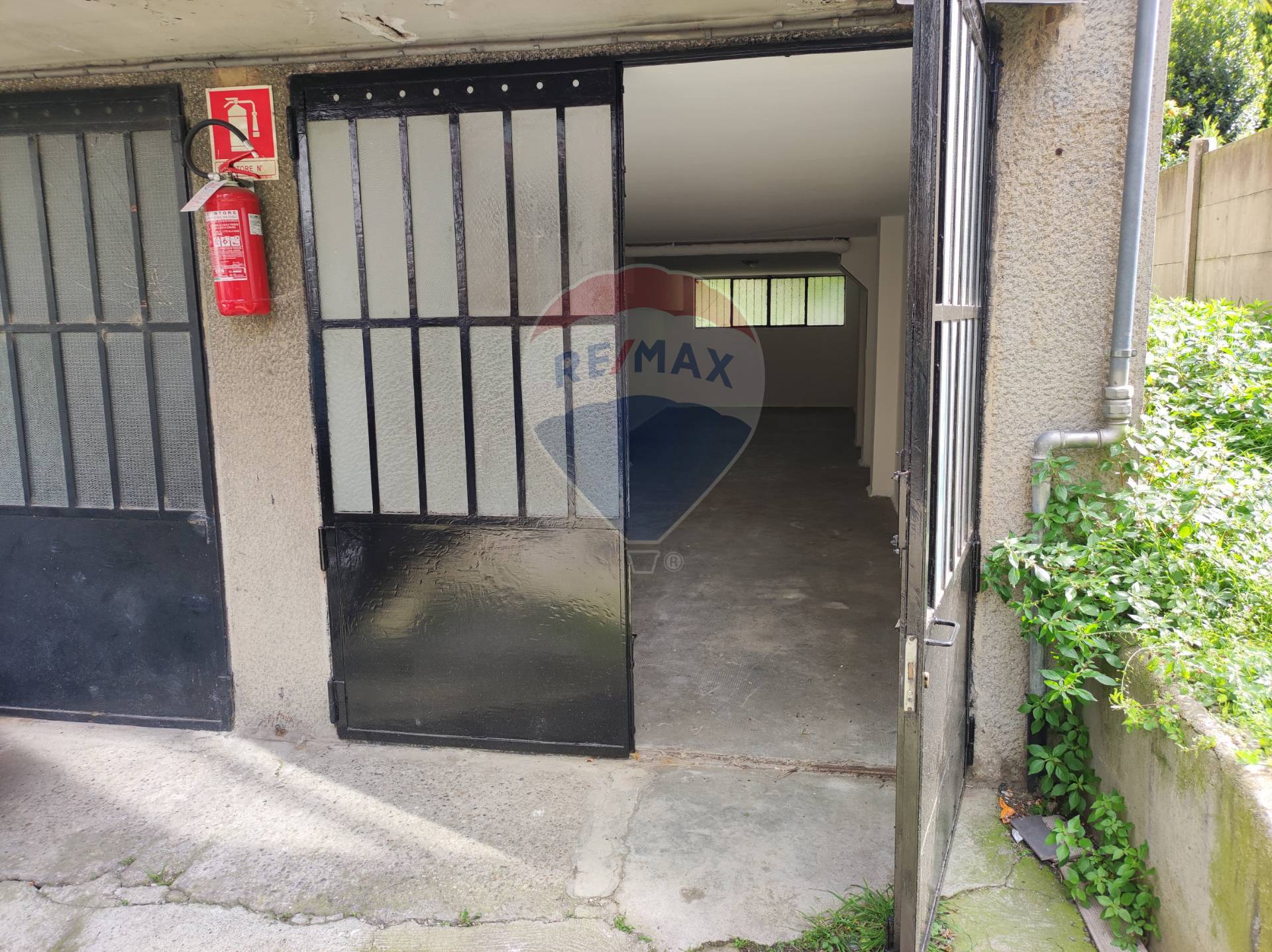 Garage/Box in vendita a Baranzate