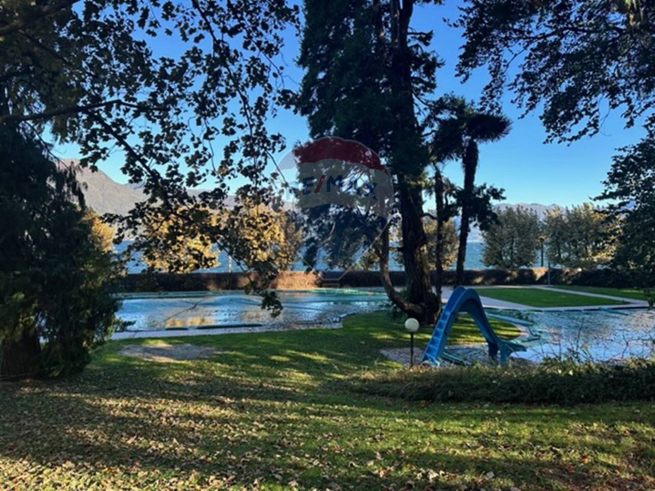 Appartamento in vendita a Porto Valtravaglia