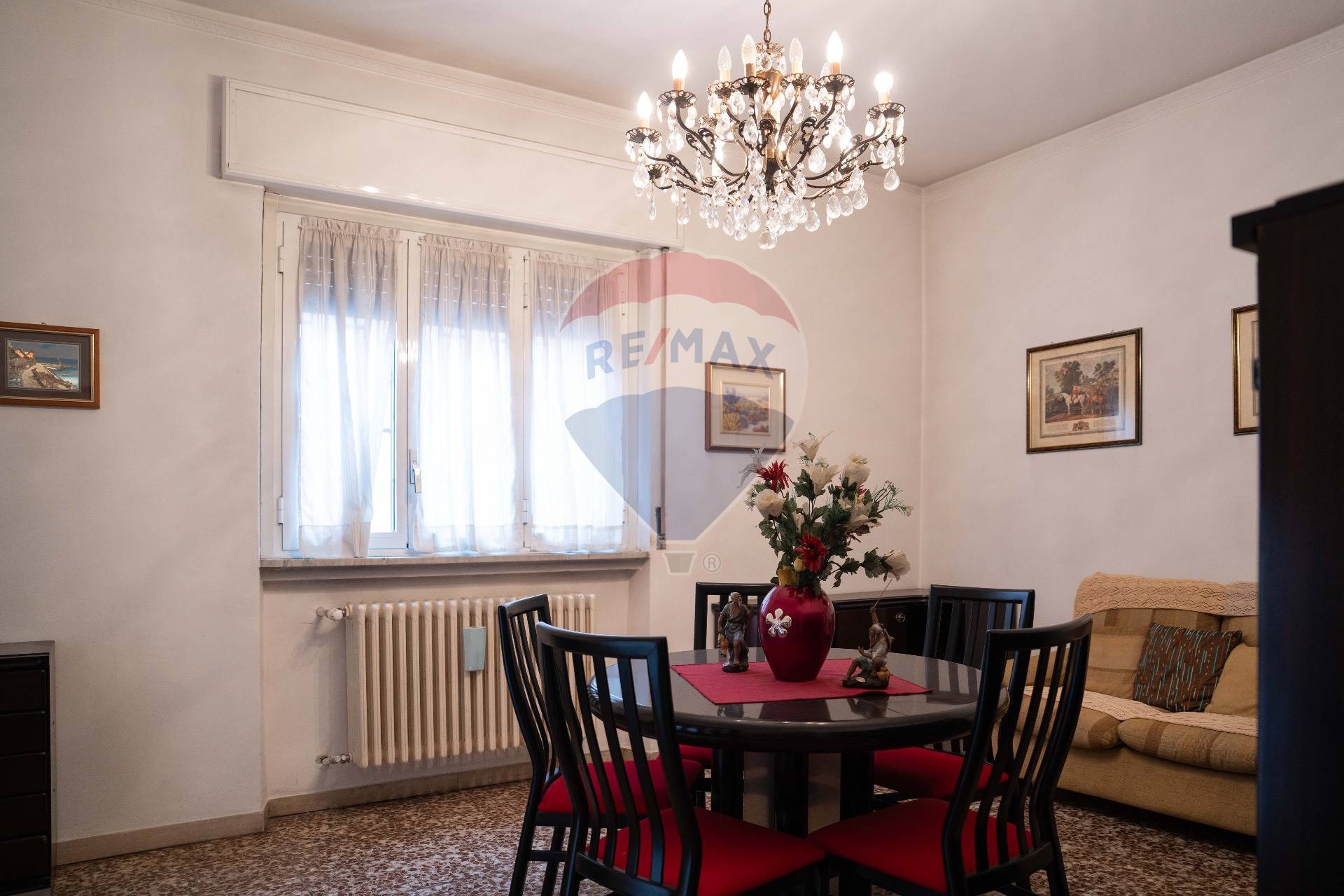 Appartamento in vendita a Rho, Zona San Carlo