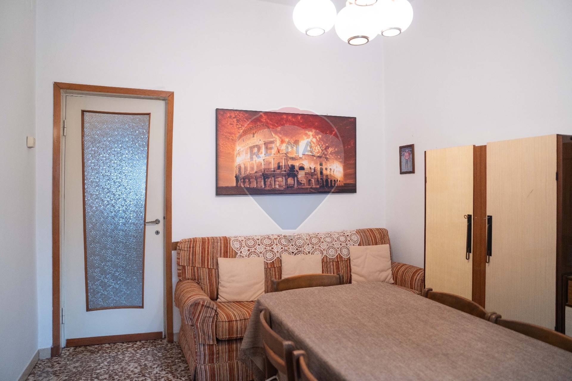 Appartamento in vendita a Rho, Zona San Carlo