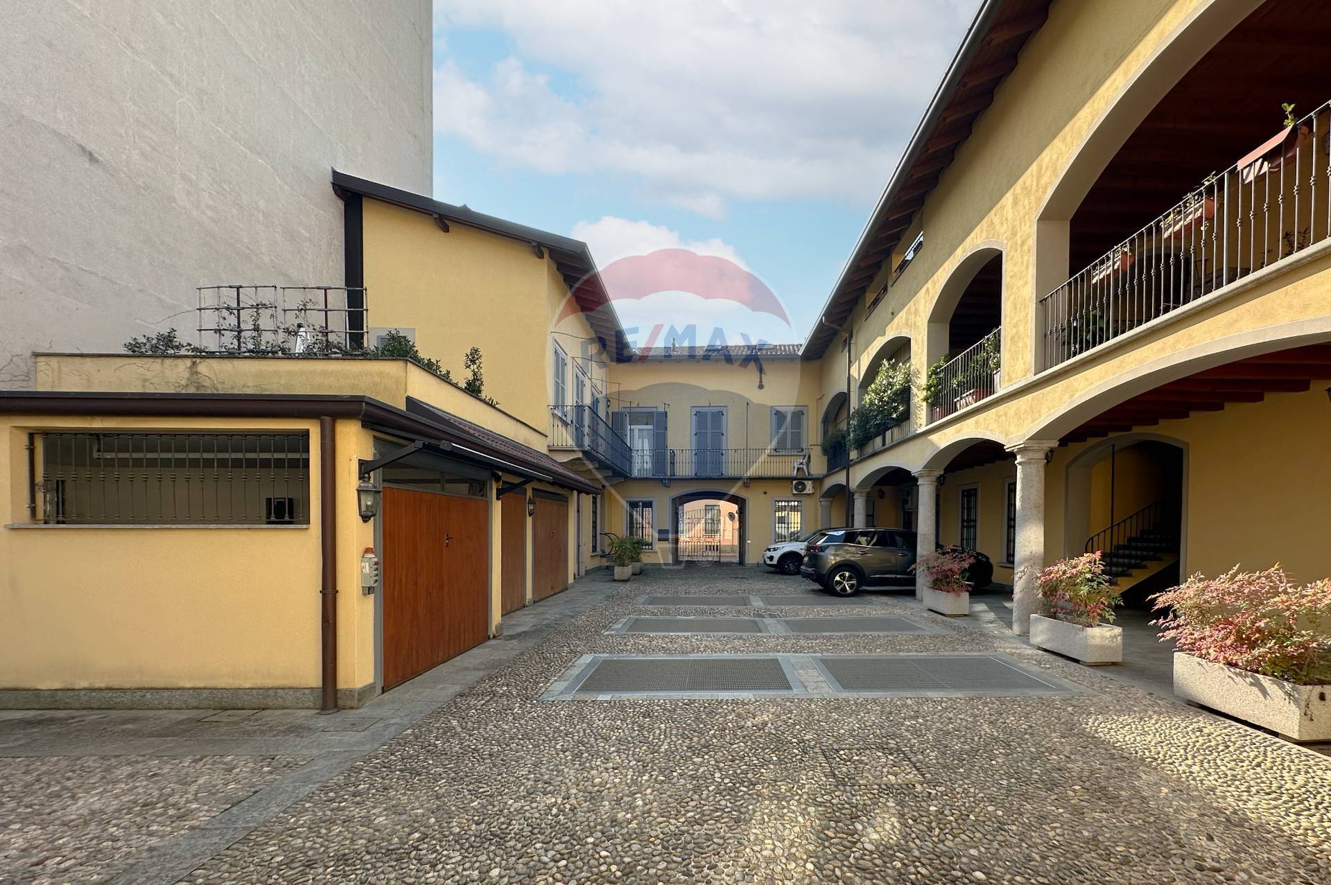 Appartamento in vendita a Seregno