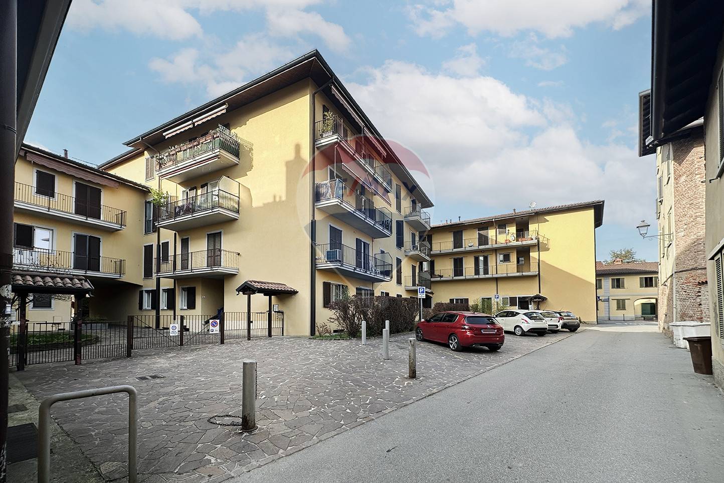 Appartamento in vendita a Vimercate, Oreno