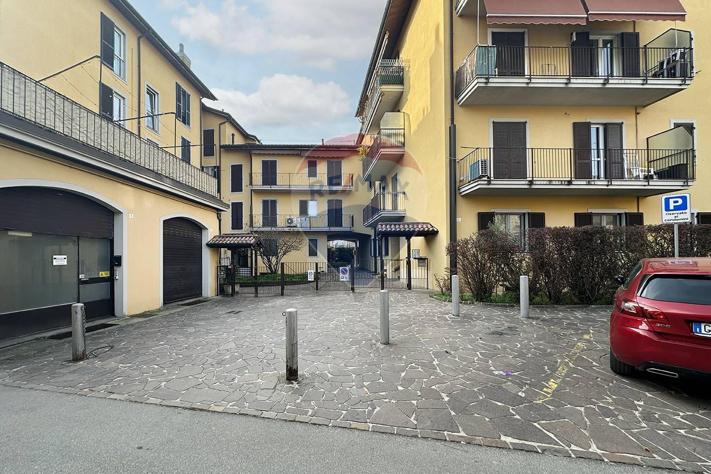 Appartamento in vendita a Vimercate, Oreno