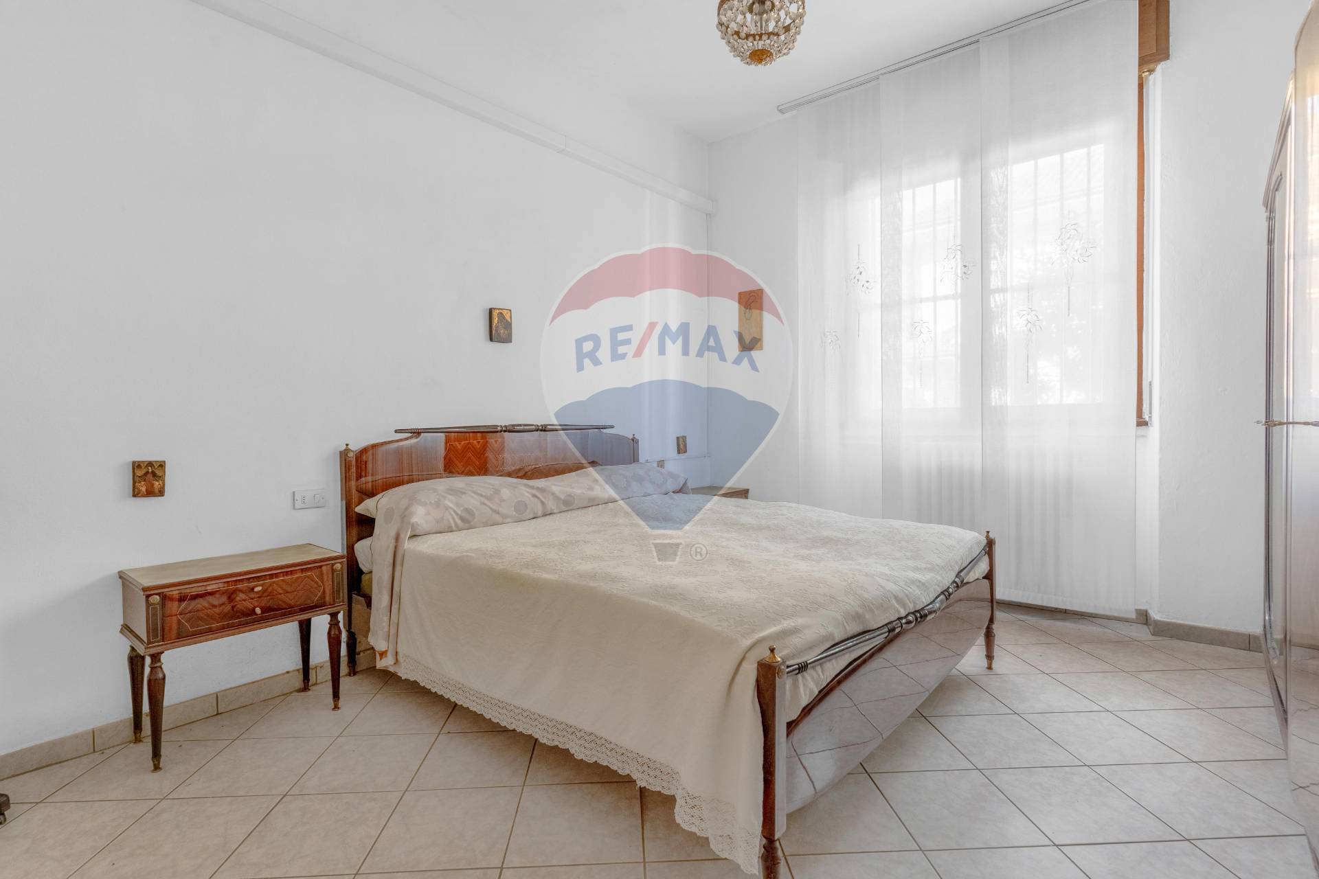 Casa Semindipendente in vendita a Rho, Zona San Carlo