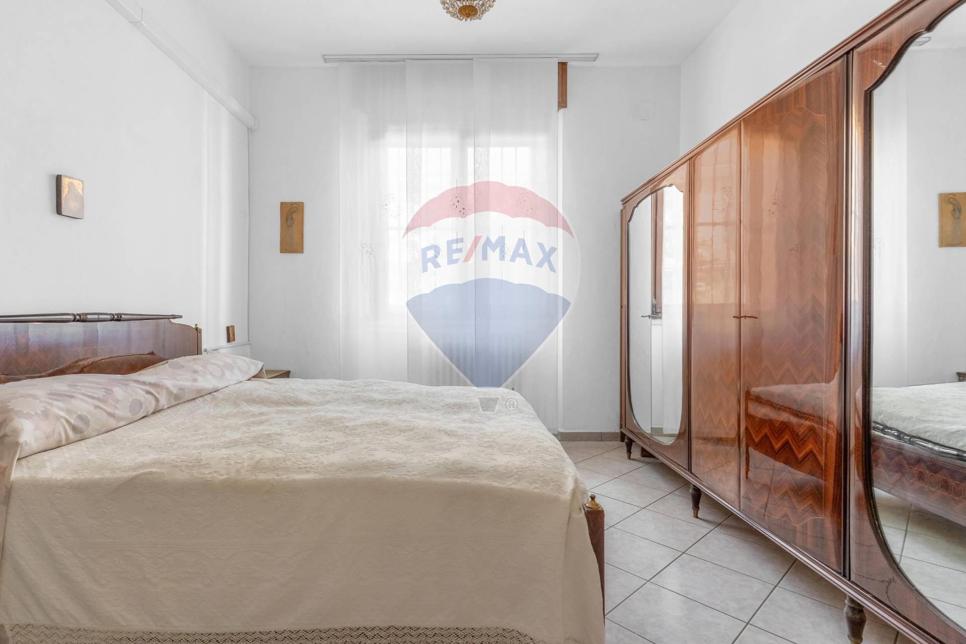 Casa Semindipendente in vendita a Rho, Zona San Carlo