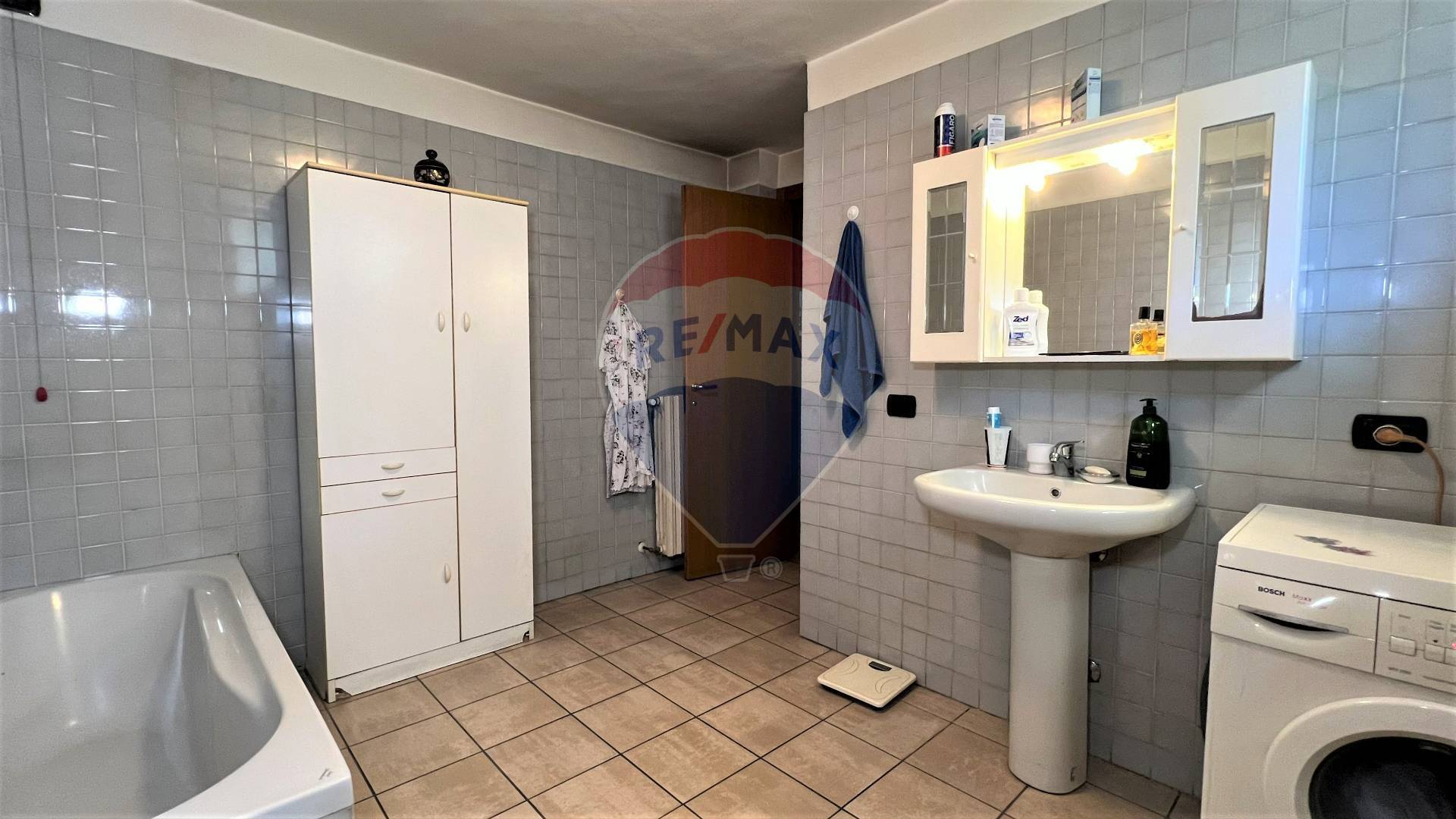 Villa a schiera in vendita a Rho, Zona San Pietro