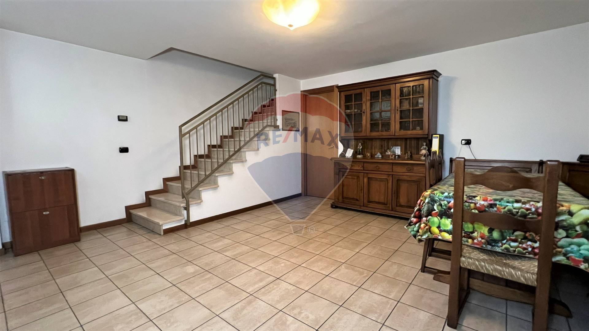 Villa a schiera in vendita a Rho, Zona San Pietro