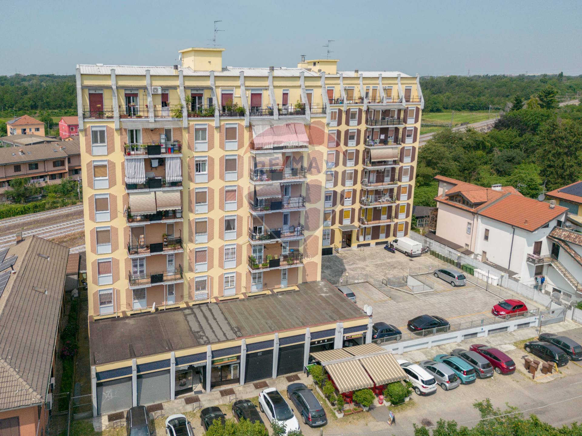 Posto Auto in vendita a Bollate, Zona Semi-centro