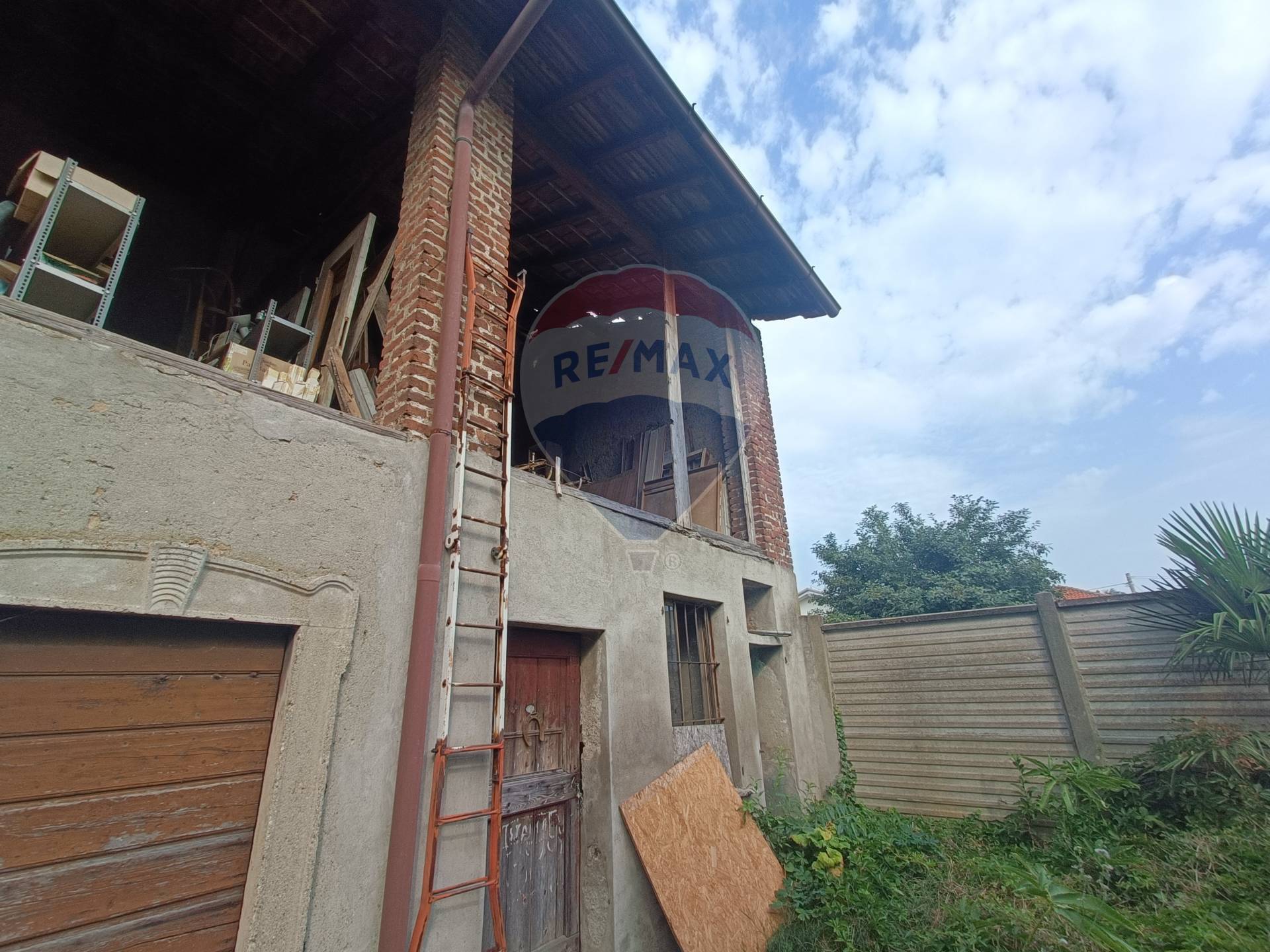 Rustico in vendita a Busto Garolfo