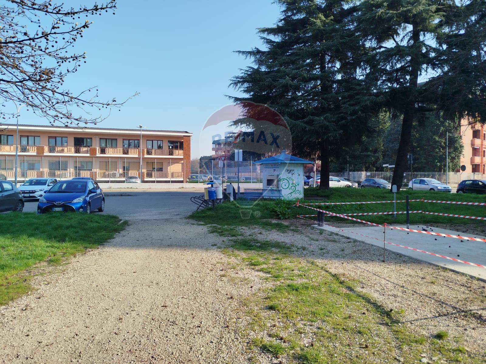 Attivit Commerciale in vendita a Rho, Mazzo