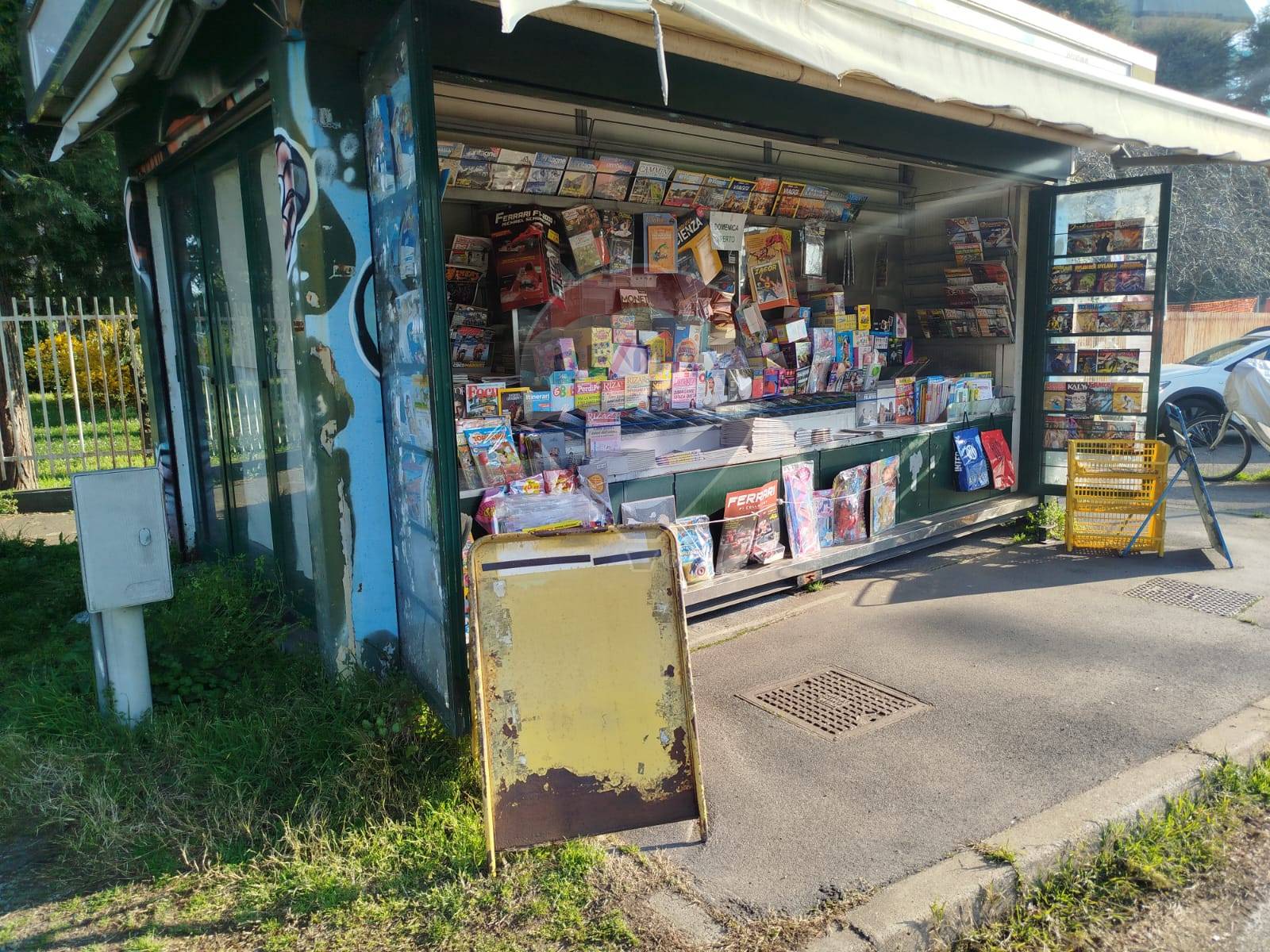 Attivit Commerciale in vendita a Rho, Mazzo